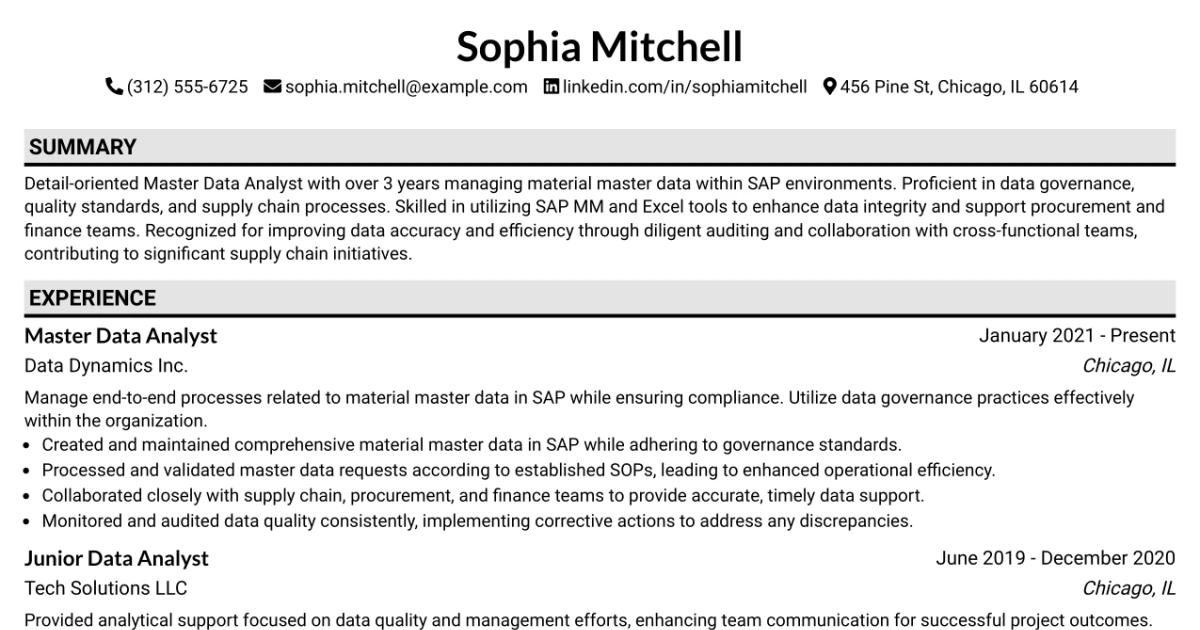 33 Master Data Analyst Resume Templates with Example 2026 (ATS-Optimized)