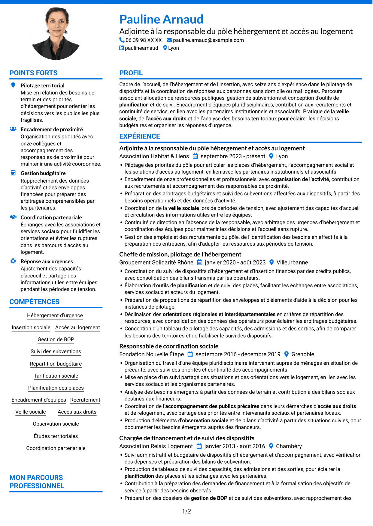 CV Audacieux (format à deux colonnes avec accents colorés et photo) : Adjointe à la cheffe de service - Hébergement d'urgence et insertion, page 1