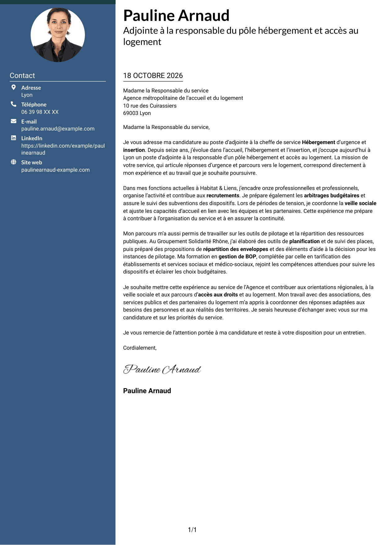 Lettre de motivation Élégant (format à colonne latérale colorée avec photo) : Adjointe à la cheffe de service - Hébergement d'urgence et insertion, page 1
