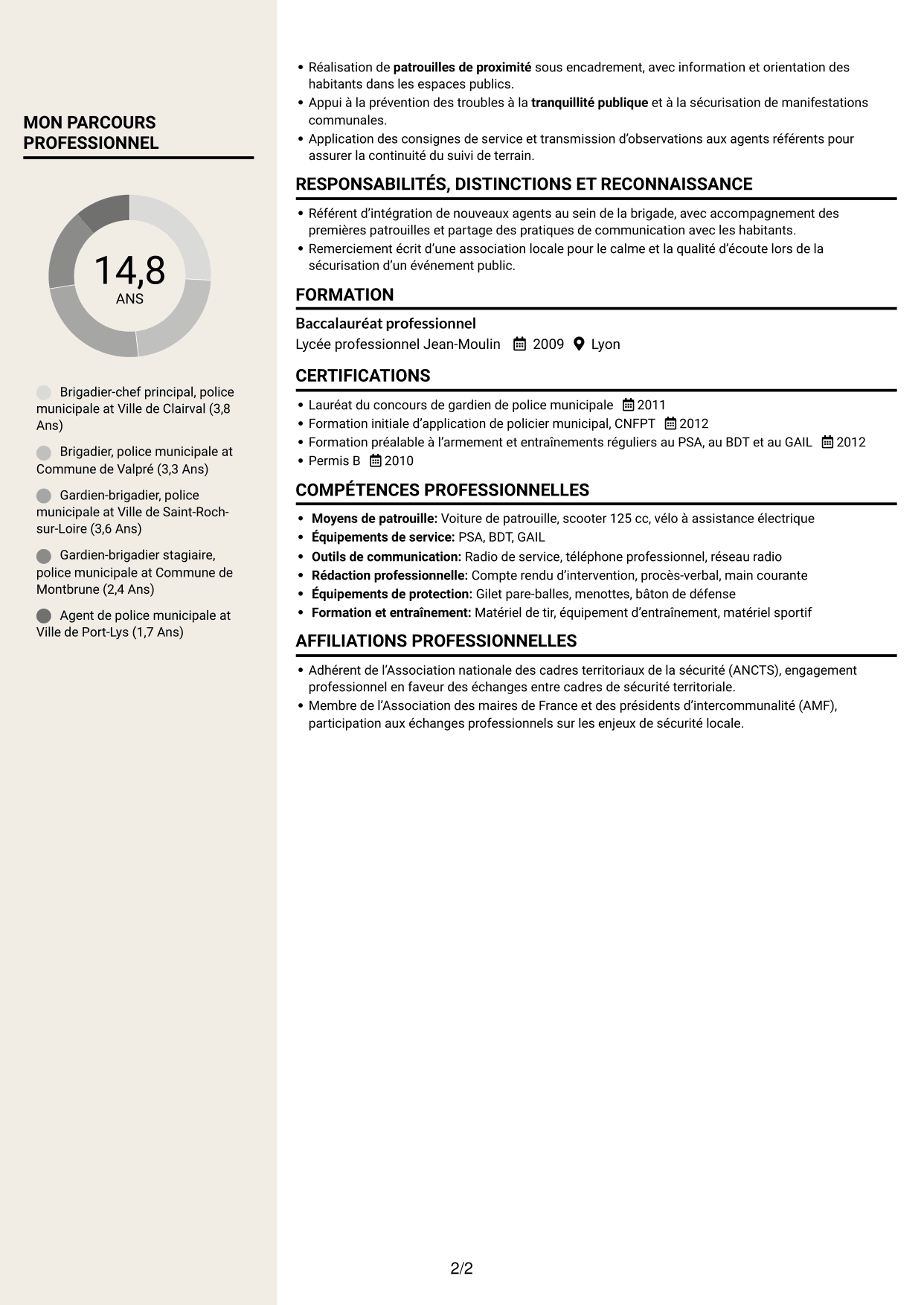 CV Fonceur (format à deux colonnes avec en-tête centré sans photo) : Agent de police municipale - Sécurité de proximité, page 2
