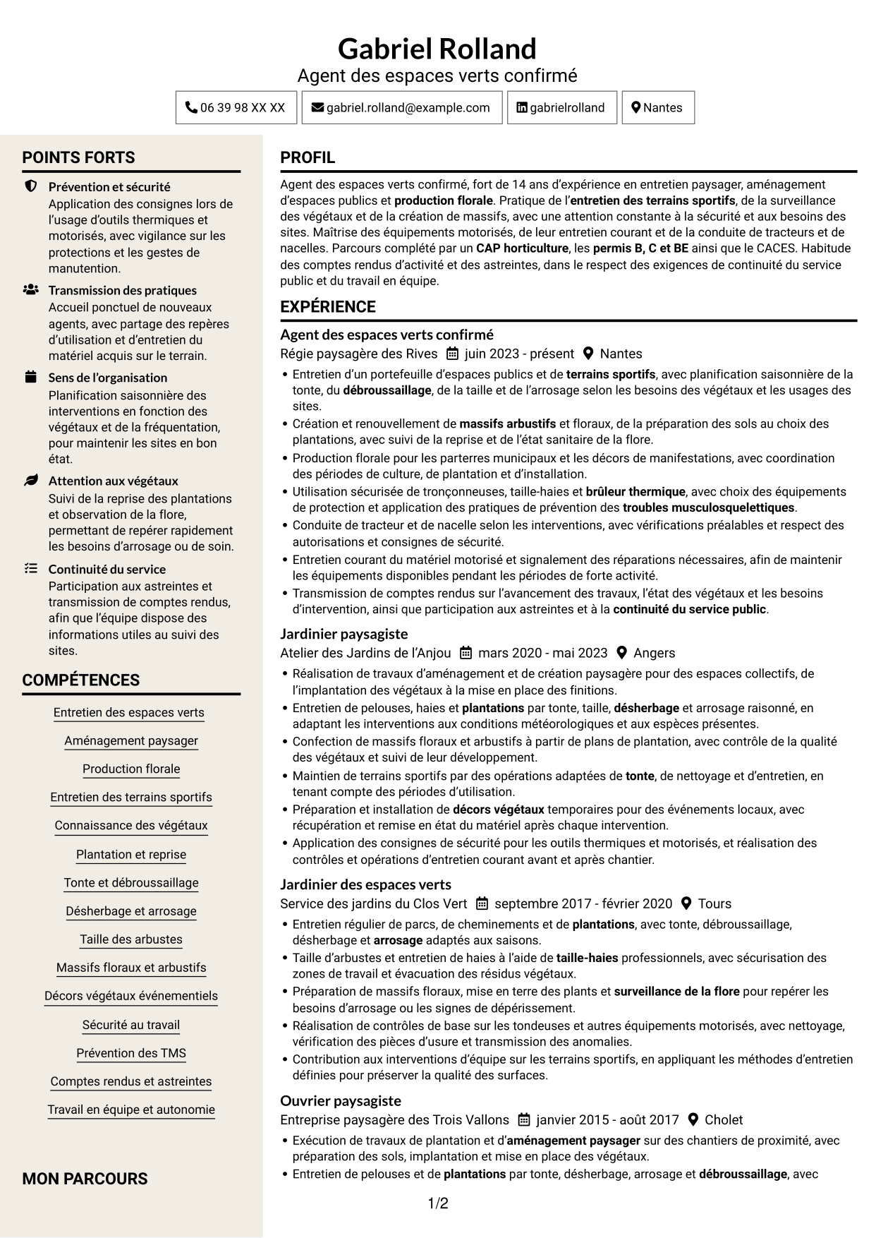 CV Fonceur (format à deux colonnes avec en-tête centré sans photo) : Agent des espaces verts - Aménagement paysager et production florale, page 1