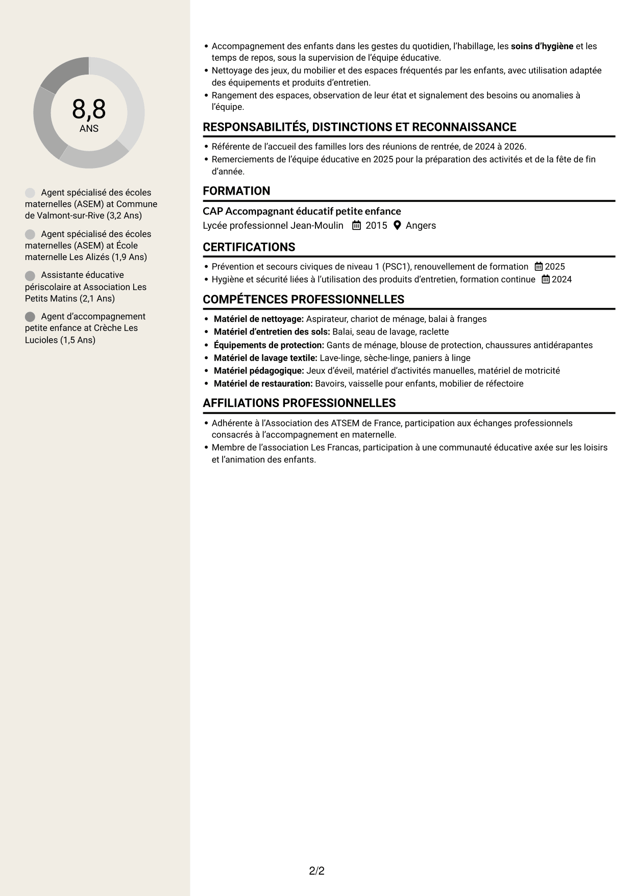 CV Fonceur (format à deux colonnes avec en-tête centré sans photo) : Agent spécialisé des écoles maternelles (ASEM) - Accompagnement éducatif, page 2