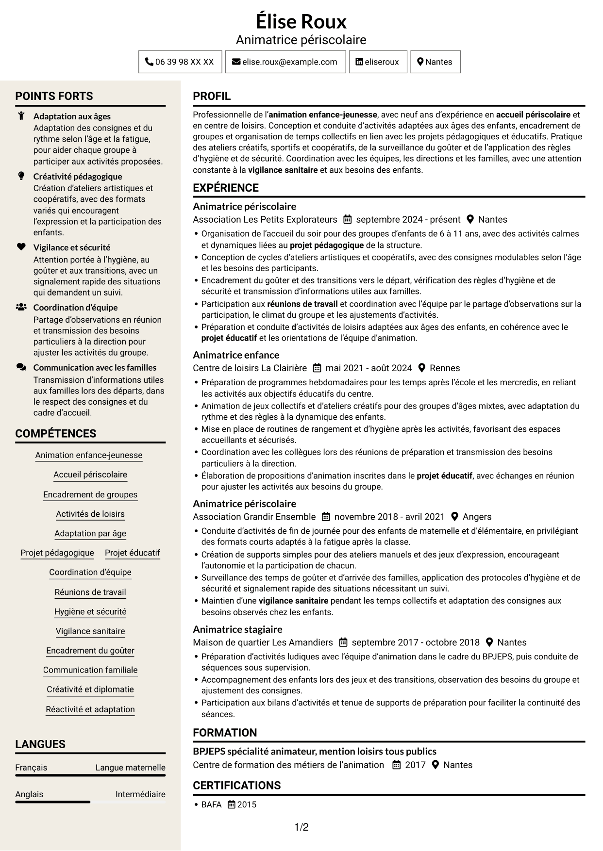 CV Fonceur (format à deux colonnes avec en-tête centré sans photo) : Animateur enfance-jeunesse - Accueil périscolaire, page 1