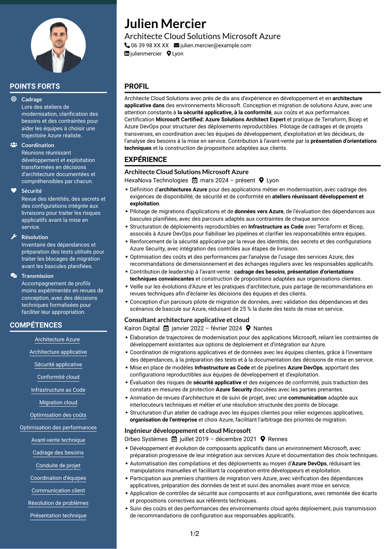 CV Élégant (format à colonne latérale colorée avec photo) : Architecte Cloud Solutions - Microsoft Azure, page 1