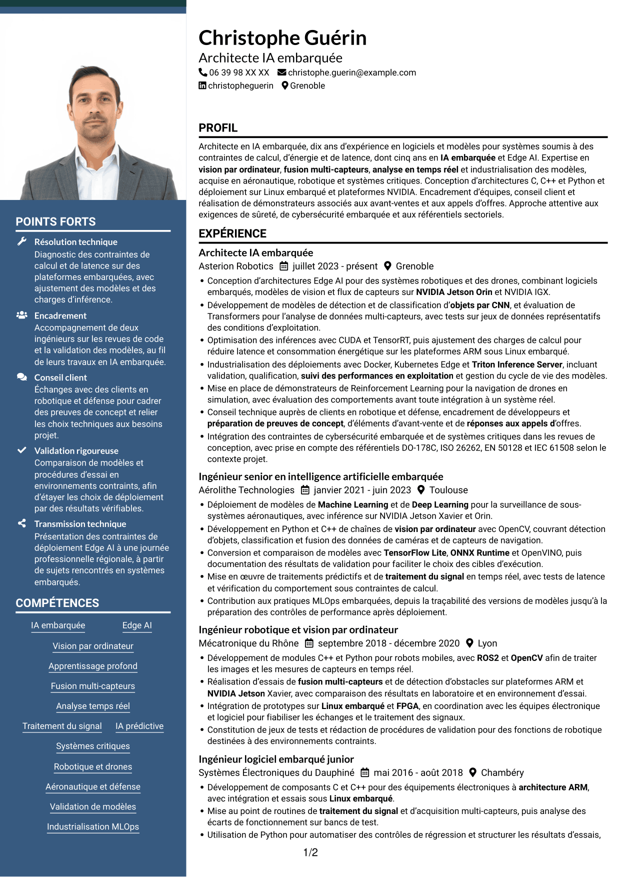 CV Signature (format à colonne latérale colorée avec grande photo) : Architecte IA embarquée - Edge AI, page 1