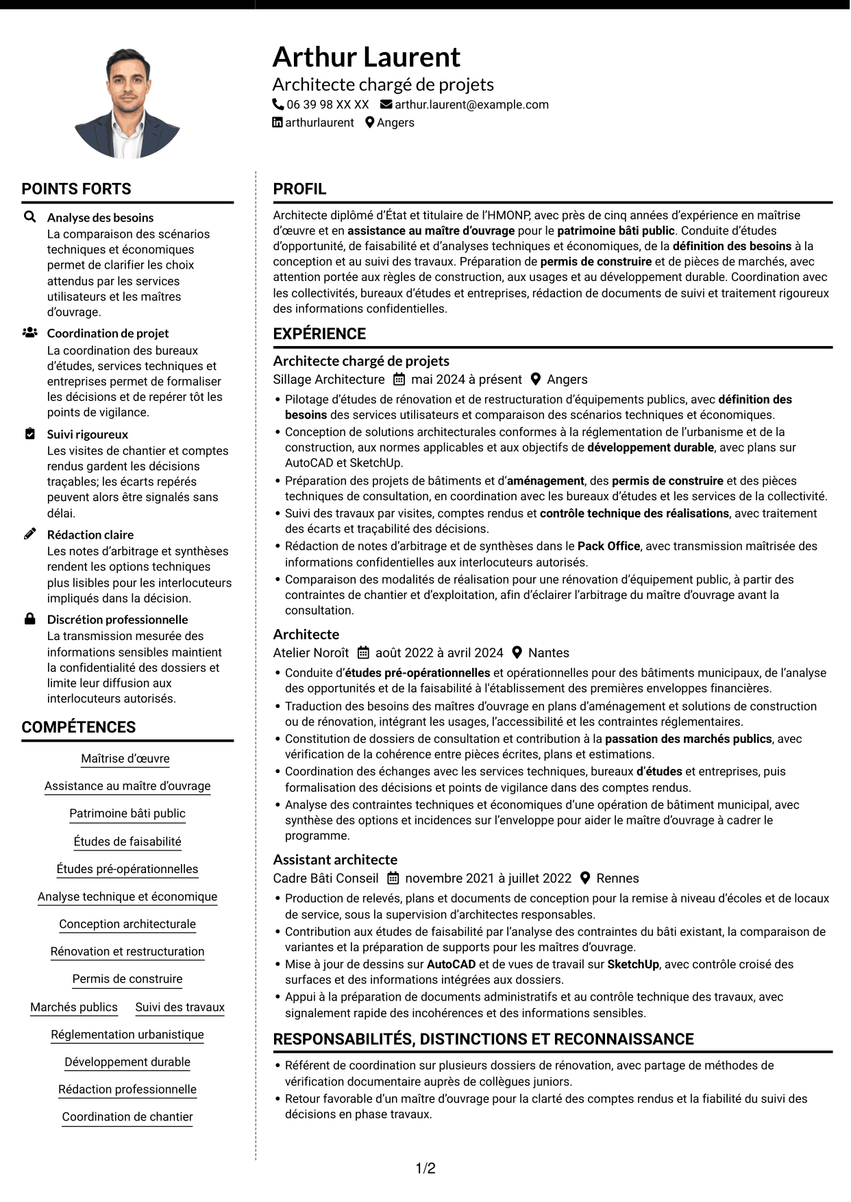 CV Moderne (format à deux colonnes avec photo à gauche et séparateur) : Architecte - Patrimoine bâti public, page 1