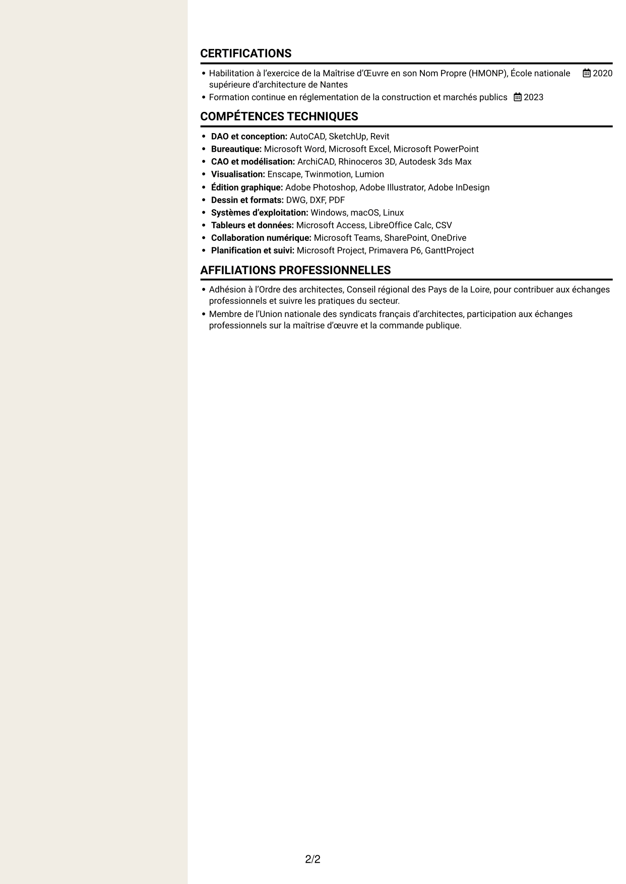 CV Fonceur (format à deux colonnes avec en-tête centré sans photo) : Architecte - Patrimoine bâti public, page 2