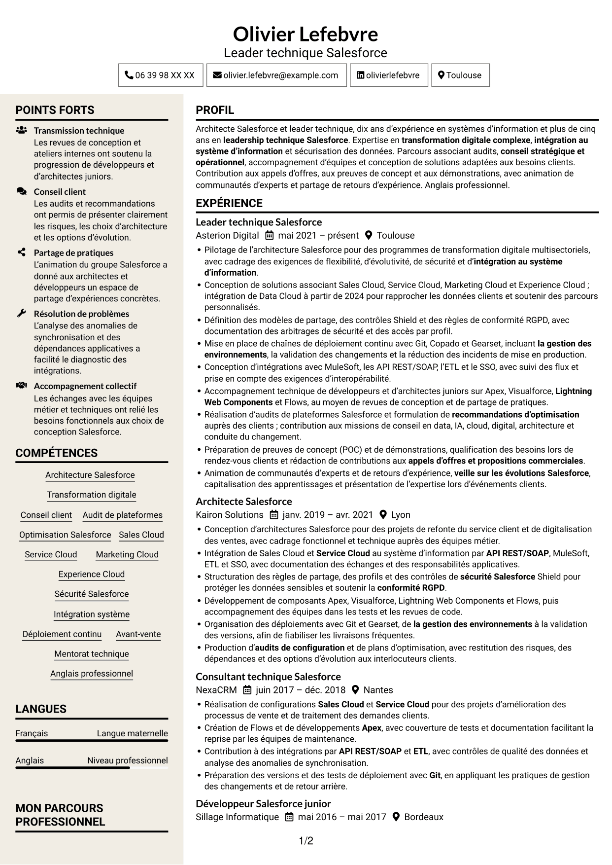 CV Fonceur (format à deux colonnes avec en-tête centré sans photo) : Architecte Salesforce, page 1