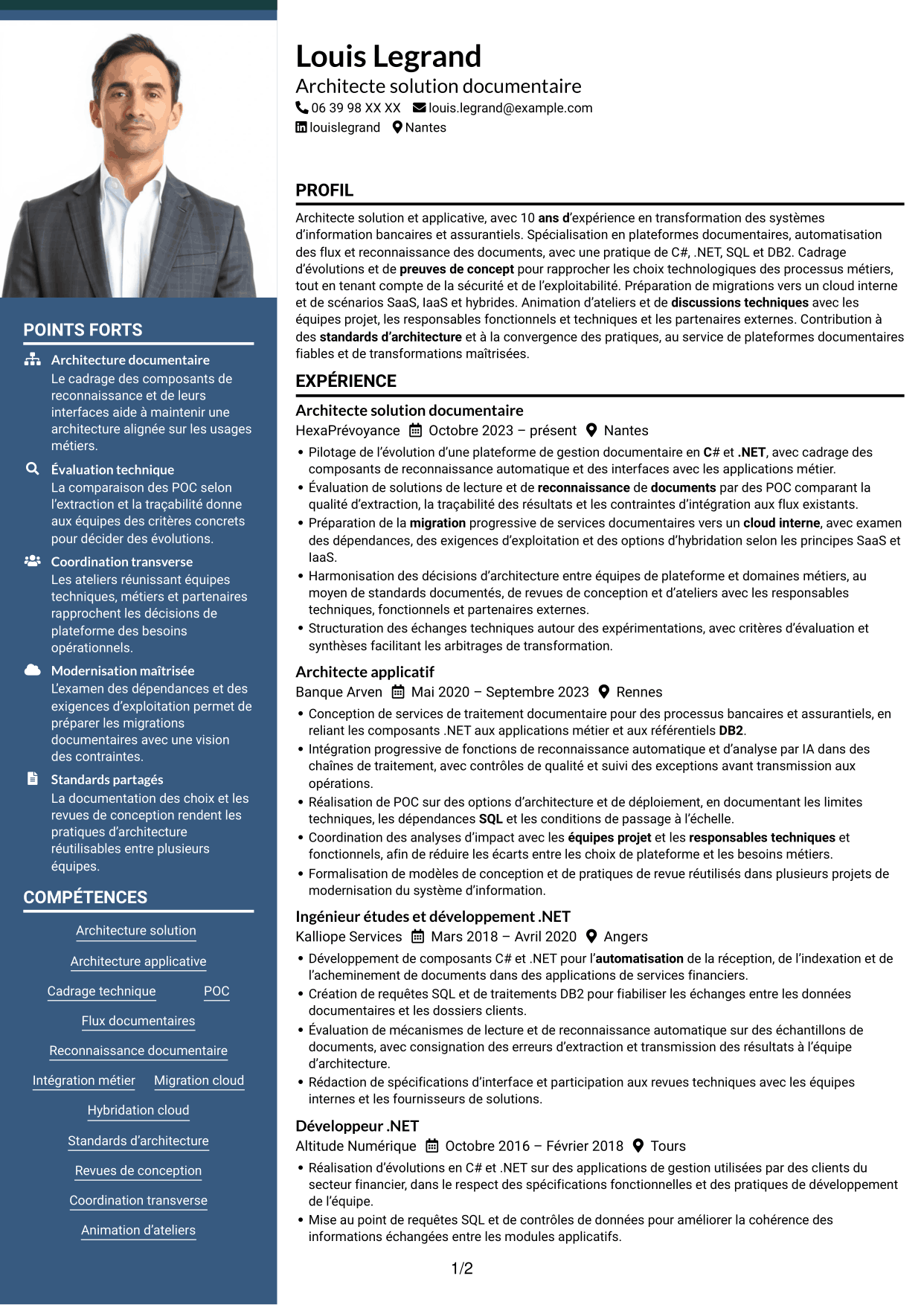 CV Signature (format à colonne latérale colorée avec grande photo) : Architecte solution C# .NET, page 1