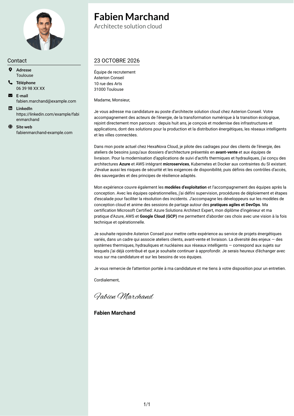 Lettre de motivation Cadre (format à colonne latérale douce avec photo arrondie) : Architecte Solution Cloud - Énergie et utilities, page 1
