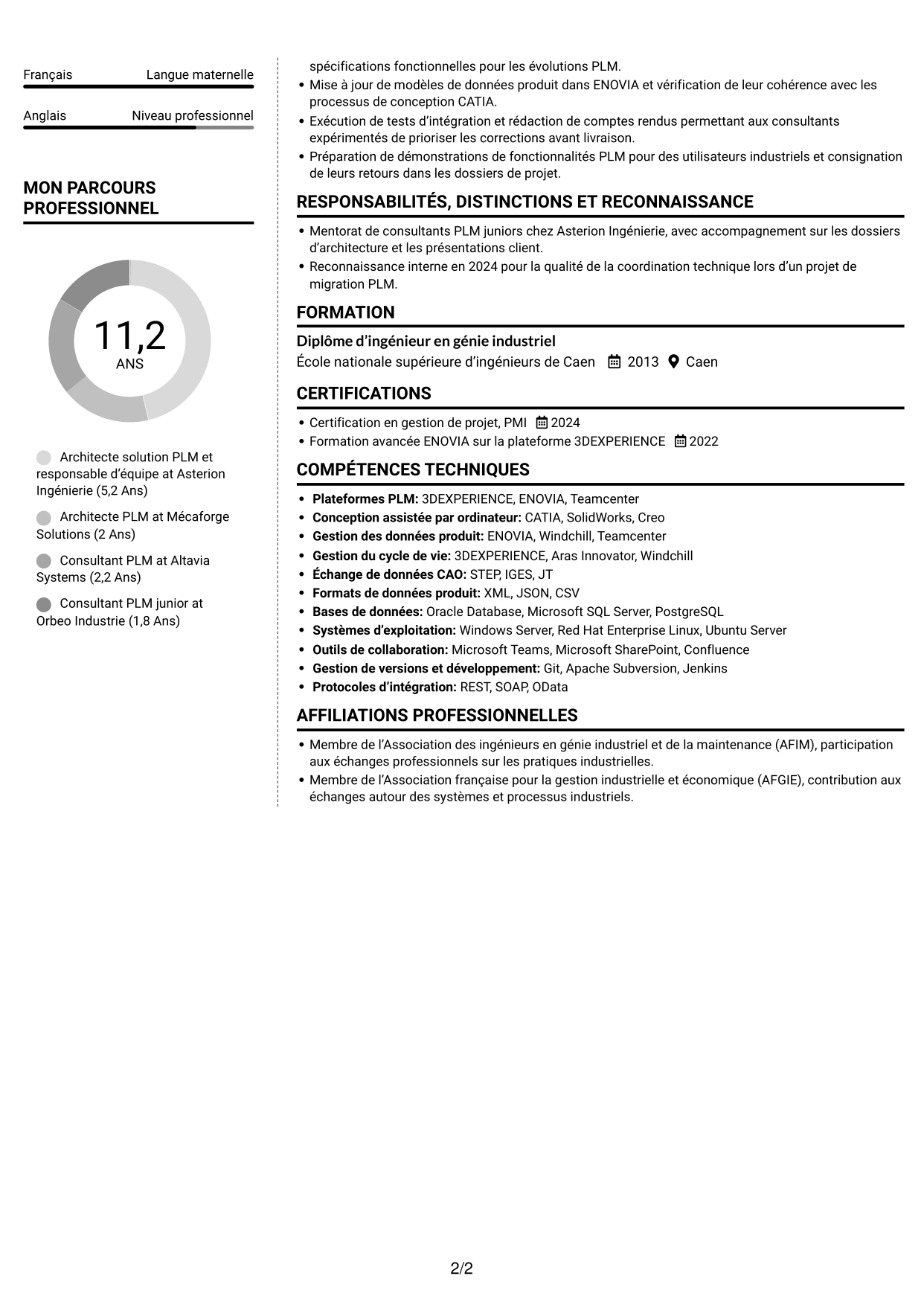 CV Moderne (format à deux colonnes avec photo à gauche et séparateur) : Architecte solution PLM, page 2