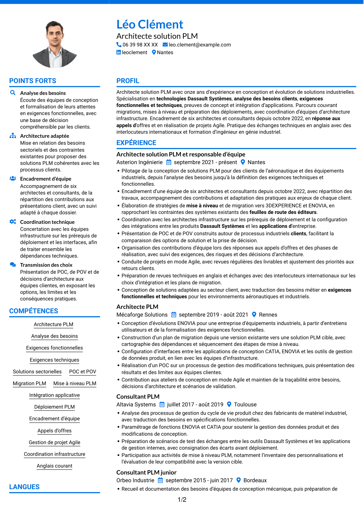 CV Audacieux (format à deux colonnes avec accents colorés et photo) : Architecte solution PLM, page 1