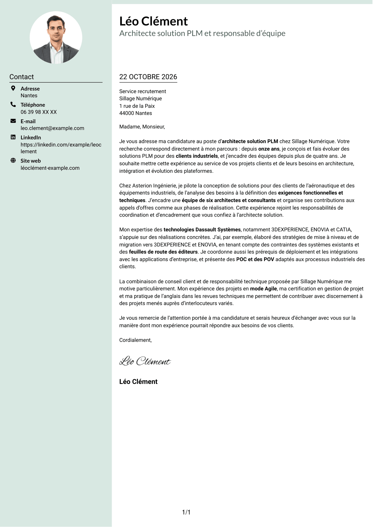 Lettre de motivation Cadre (format à colonne latérale douce avec photo arrondie) : Architecte solution PLM, page 1