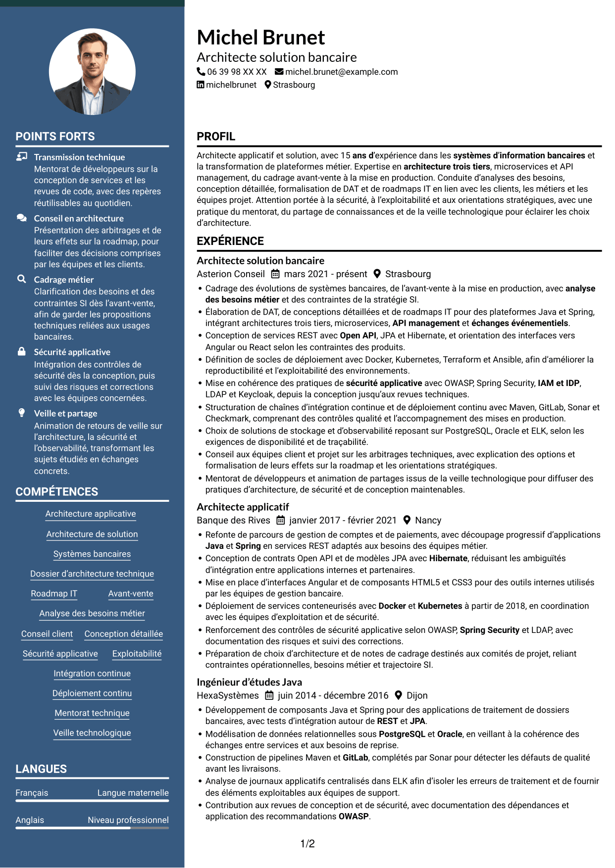 CV Élégant (format à colonne latérale colorée avec photo) : Architecte solution - Services financiers, page 1