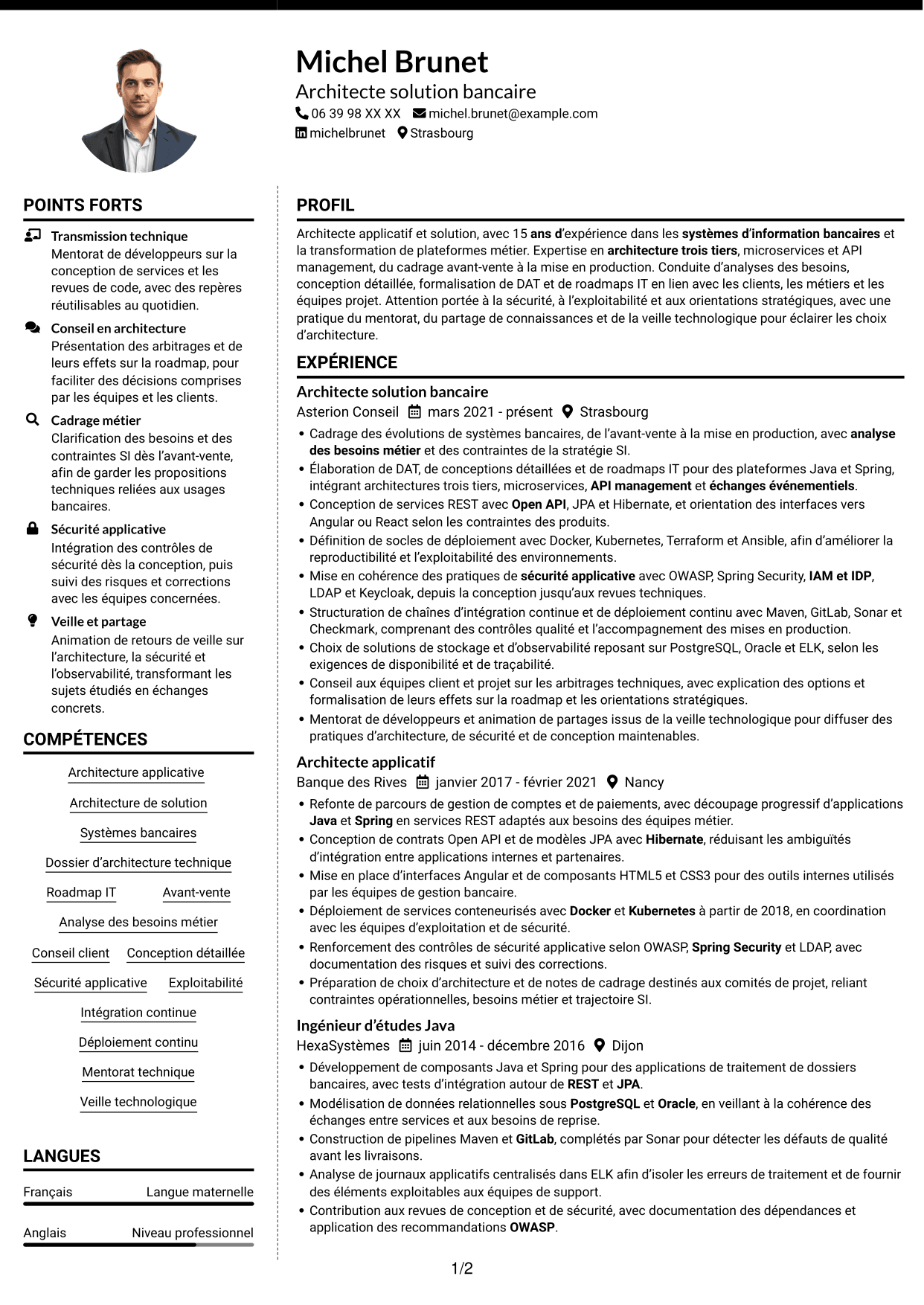 CV Moderne (format à deux colonnes avec photo à gauche et séparateur) : Architecte solution - Services financiers, page 1