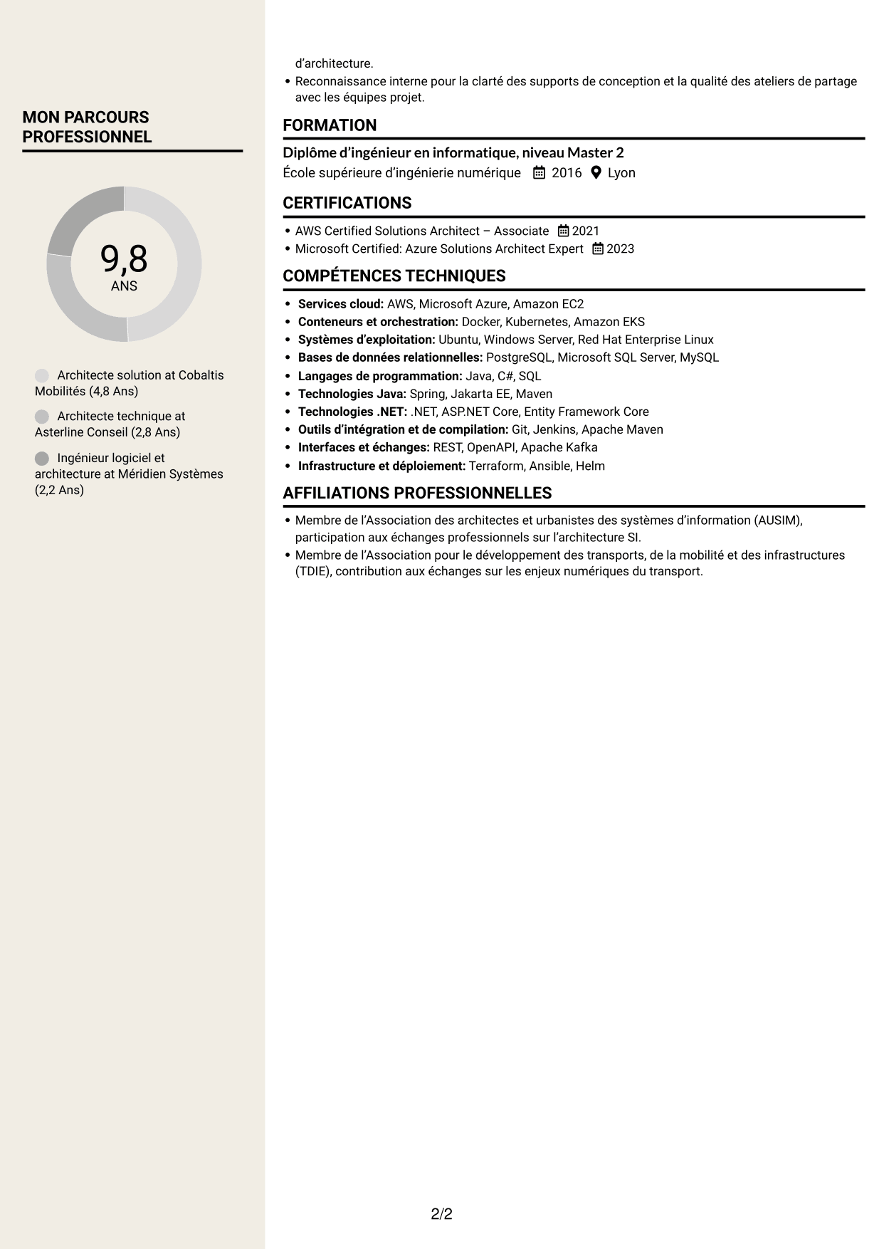 CV Fonceur (format à deux colonnes avec en-tête centré sans photo) : Architecte Solution - Transport, page 2