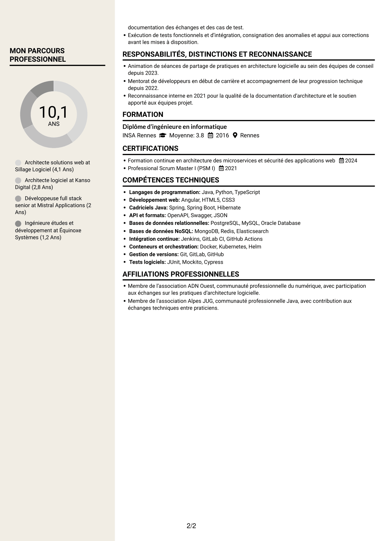 CV Fonceur (format à deux colonnes avec en-tête centré sans photo) : Architecte Solution Web - Java, Angular et Python, page 2