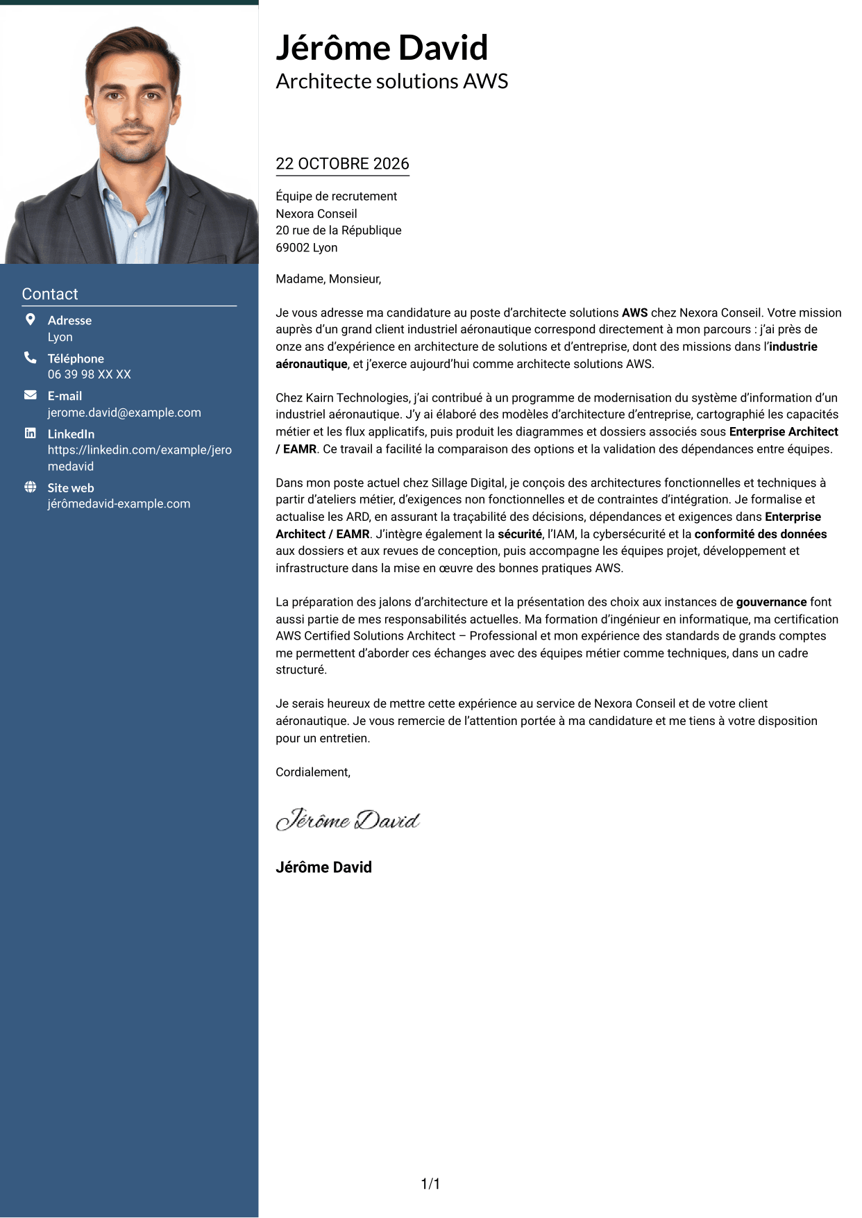 Lettre de motivation Signature (format à colonne latérale colorée avec grande photo) : Architecte Solutions AWS, page 1