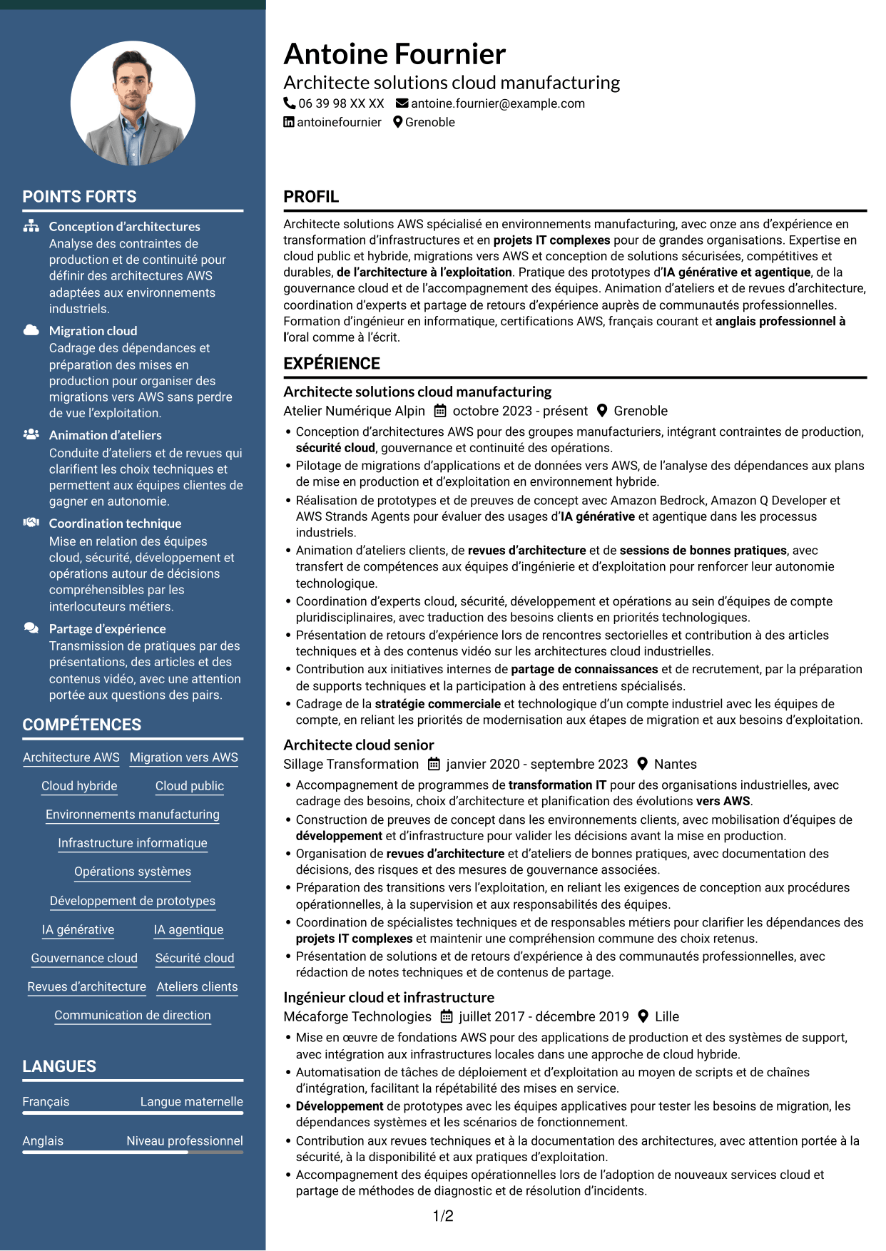 CV Élégant (format à colonne latérale colorée avec photo) : Architecte solutions AWS - Manufacturing, page 1