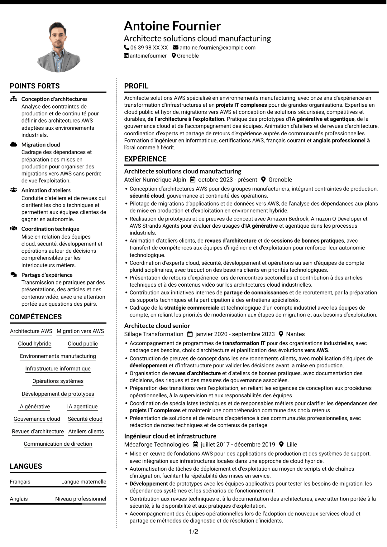CV Moderne (format à deux colonnes avec photo à gauche et séparateur) : Architecte solutions AWS - Manufacturing, page 1