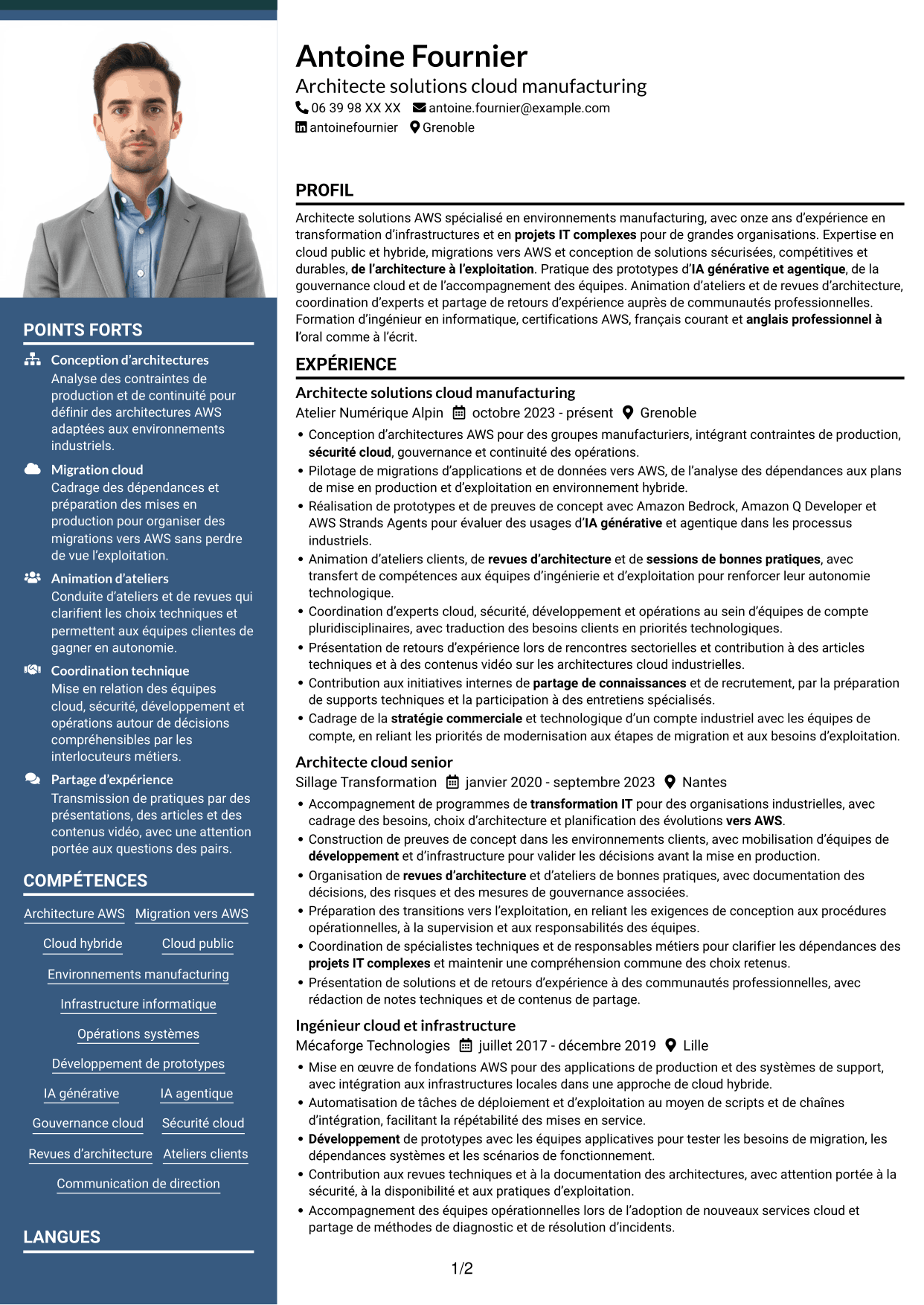 CV Signature (format à colonne latérale colorée avec grande photo) : Architecte solutions AWS - Manufacturing, page 1