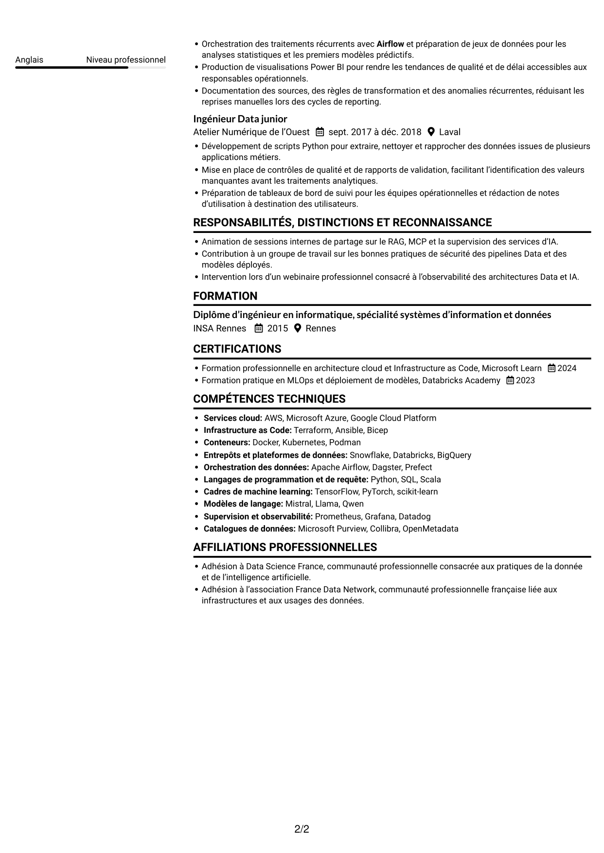 CV Compact (format sobre à deux colonnes avec photo) : Architecte Solutions Data & IA, page 2