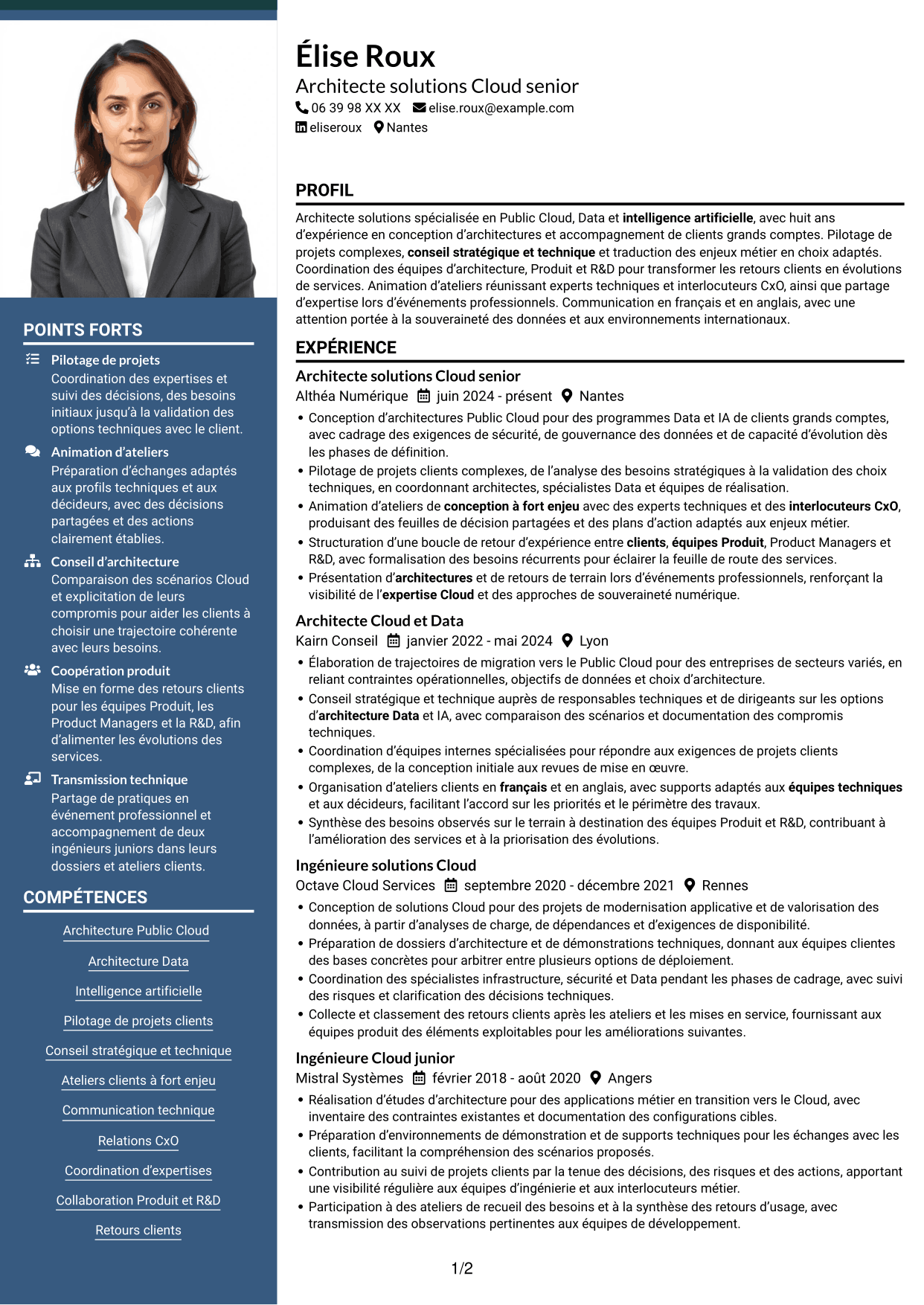 CV Signature (format à colonne latérale colorée avec grande photo) : Architecte Solutions - Public Cloud, Data & IA, page 1