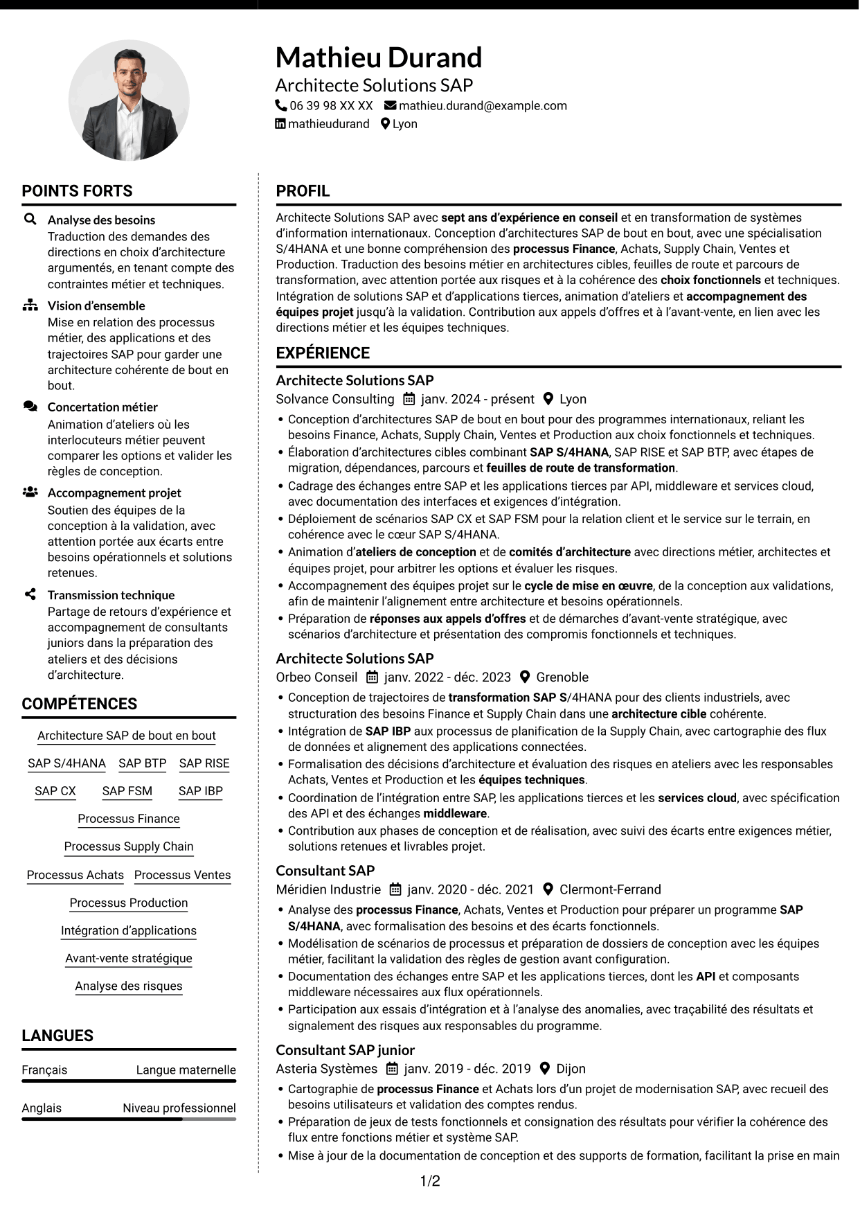 CV Moderne (format à deux colonnes avec photo à gauche et séparateur) : Architecte Solutions SAP - Transformation S/4HANA, page 1