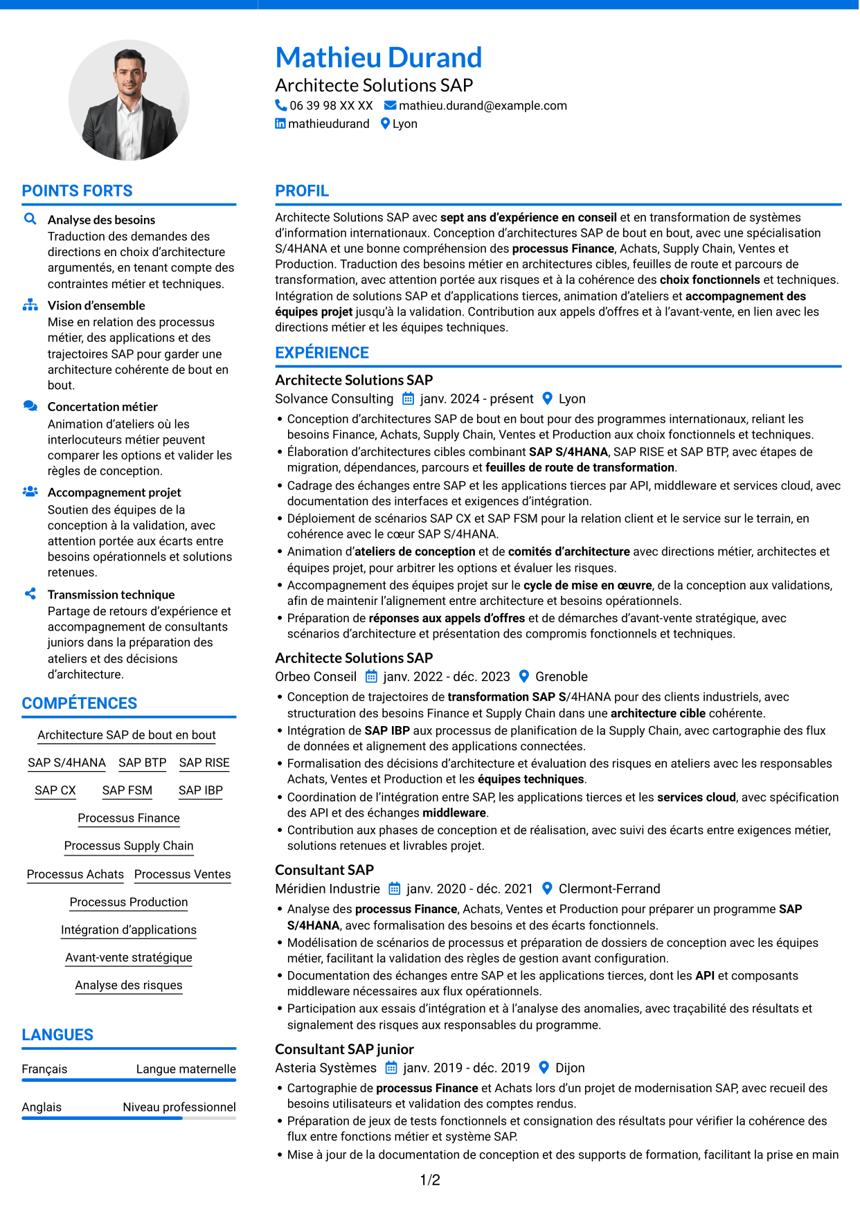 CV Audacieux (format à deux colonnes avec accents colorés et photo) : Architecte Solutions SAP - Transformation S/4HANA, page 1