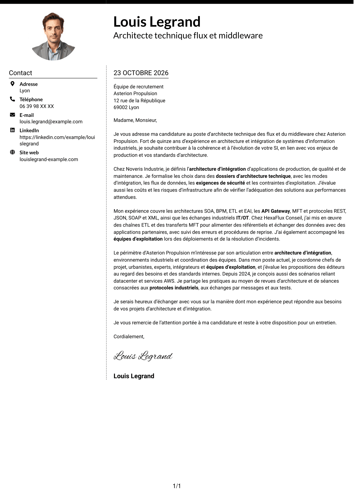 Lettre de motivation Moderne (format à deux colonnes avec photo à gauche et séparateur) : Architecte technique flux et middleware des SI, page 1