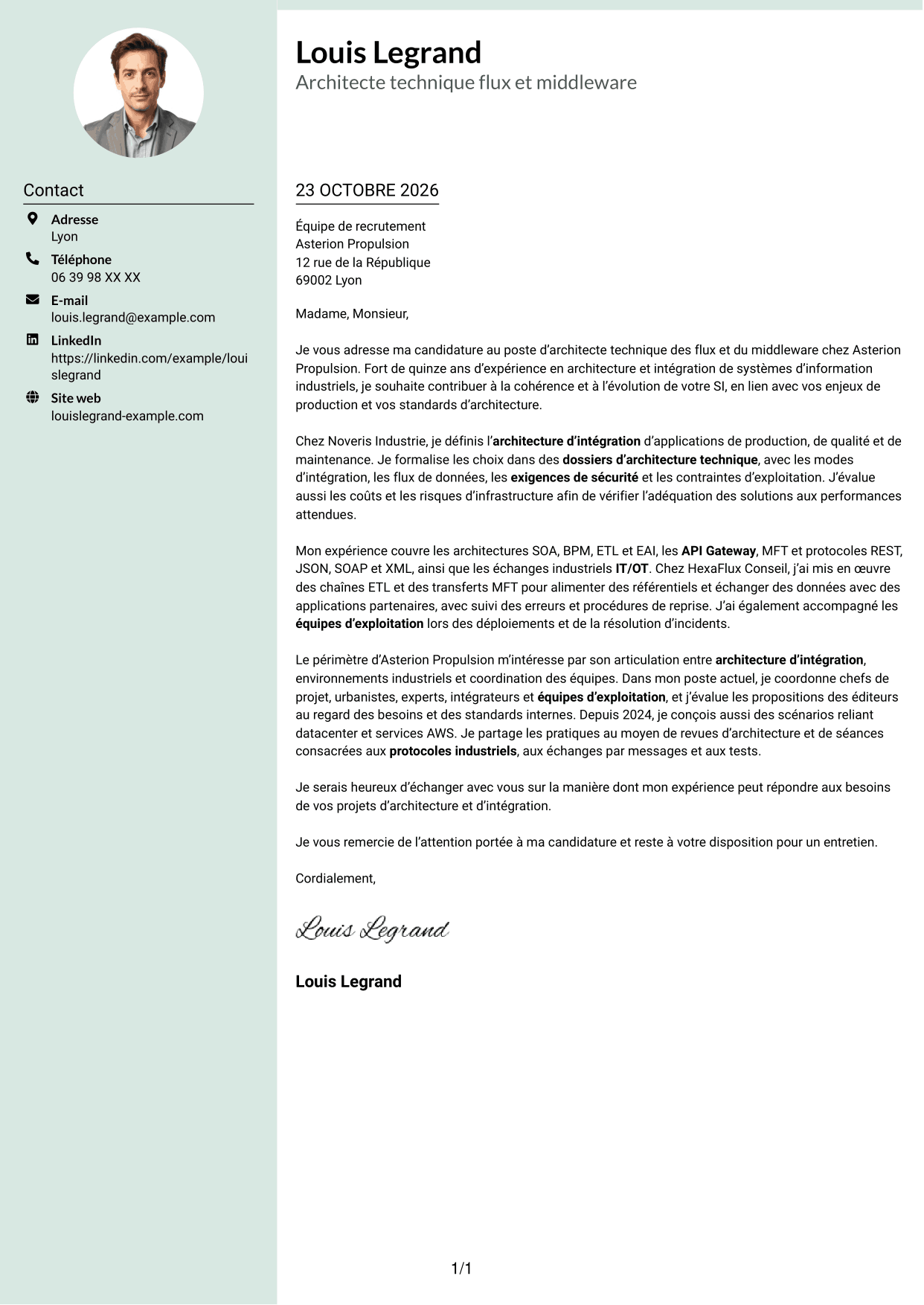 Lettre de motivation Cadre (format à colonne latérale douce avec photo arrondie) : Architecte technique flux et middleware des SI, page 1