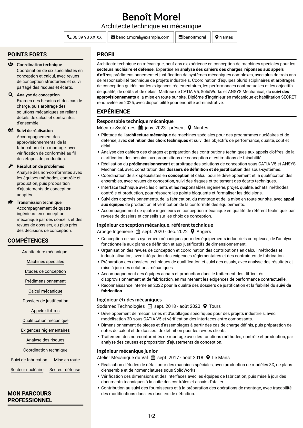 CV Fonceur (format à deux colonnes avec en-tête centré sans photo) : Architecte Technique Machines Spéciales, page 1