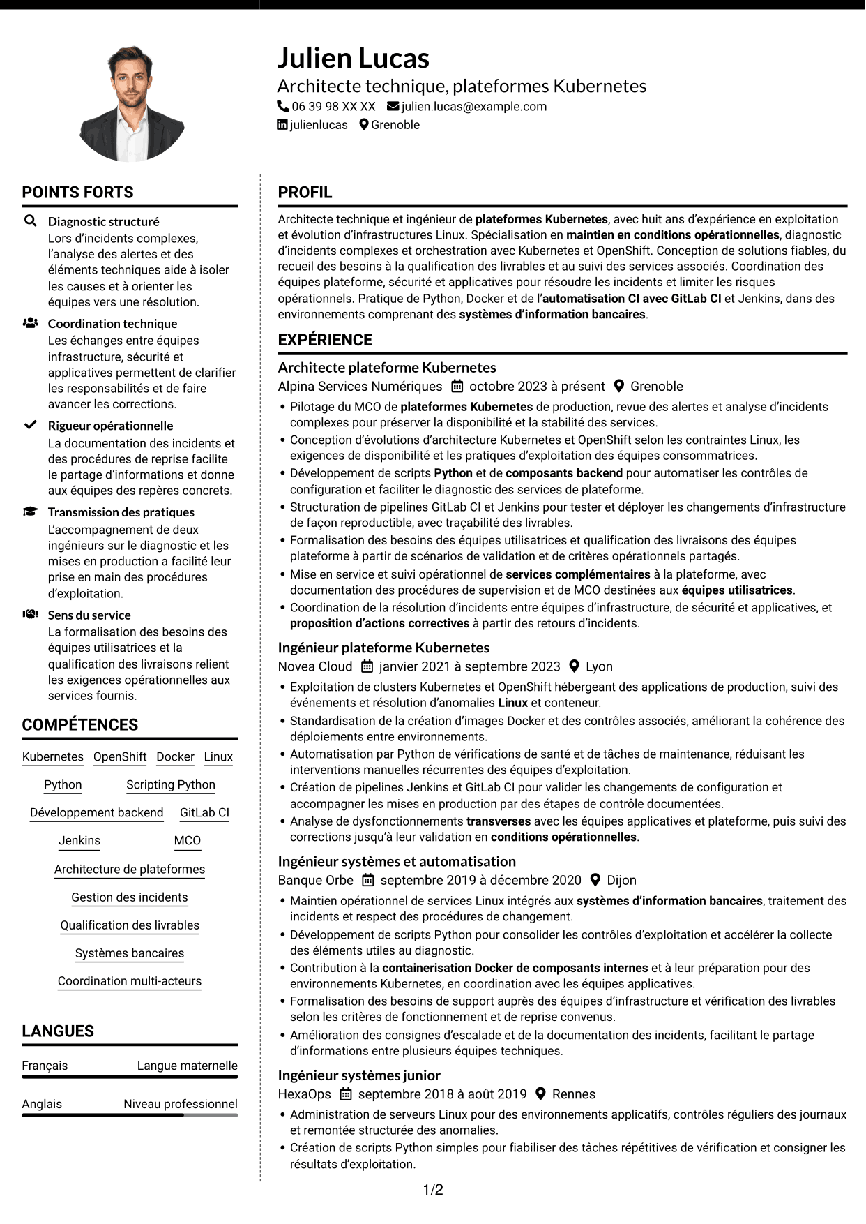 CV Moderne (format à deux colonnes avec photo à gauche et séparateur) : Architecte technique - Plateformes Kubernetes, page 1