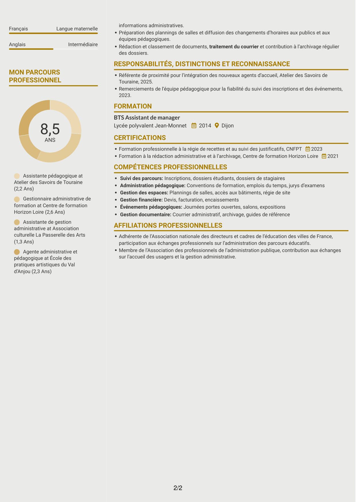 CV Dynamique (format à deux colonnes avec icônes) : Assistant pédagogique - Gestion administrative et suivi des parcours, page 2