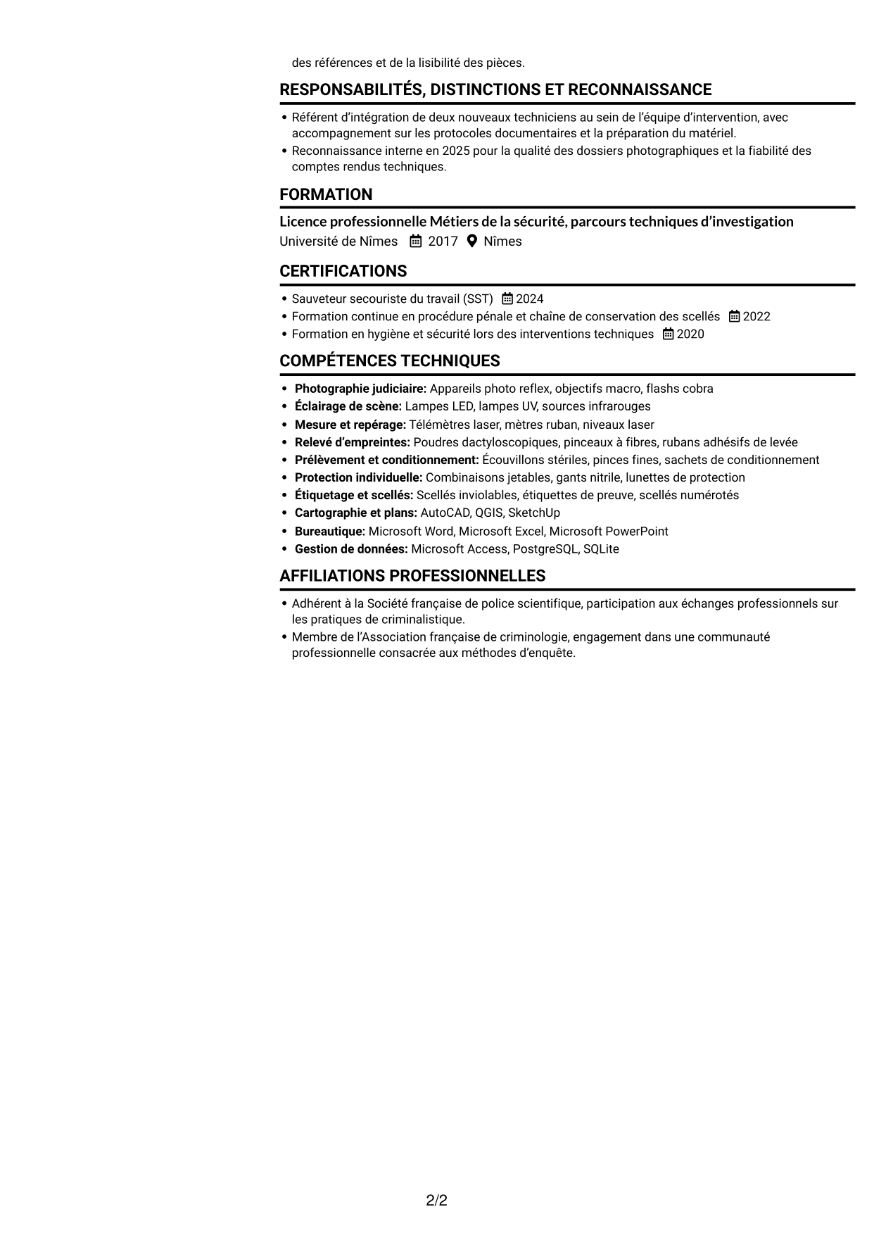 CV Compact (format sobre à deux colonnes avec photo) : Assistant technique - Police scientifique, page 2