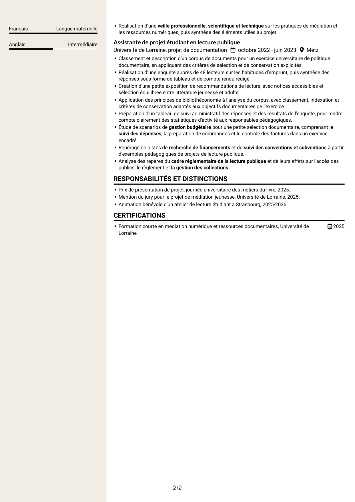 CV Fonceur (format à deux colonnes avec en-tête centré sans photo) : Bibliothécaire - Lecture publique municipale, page 2