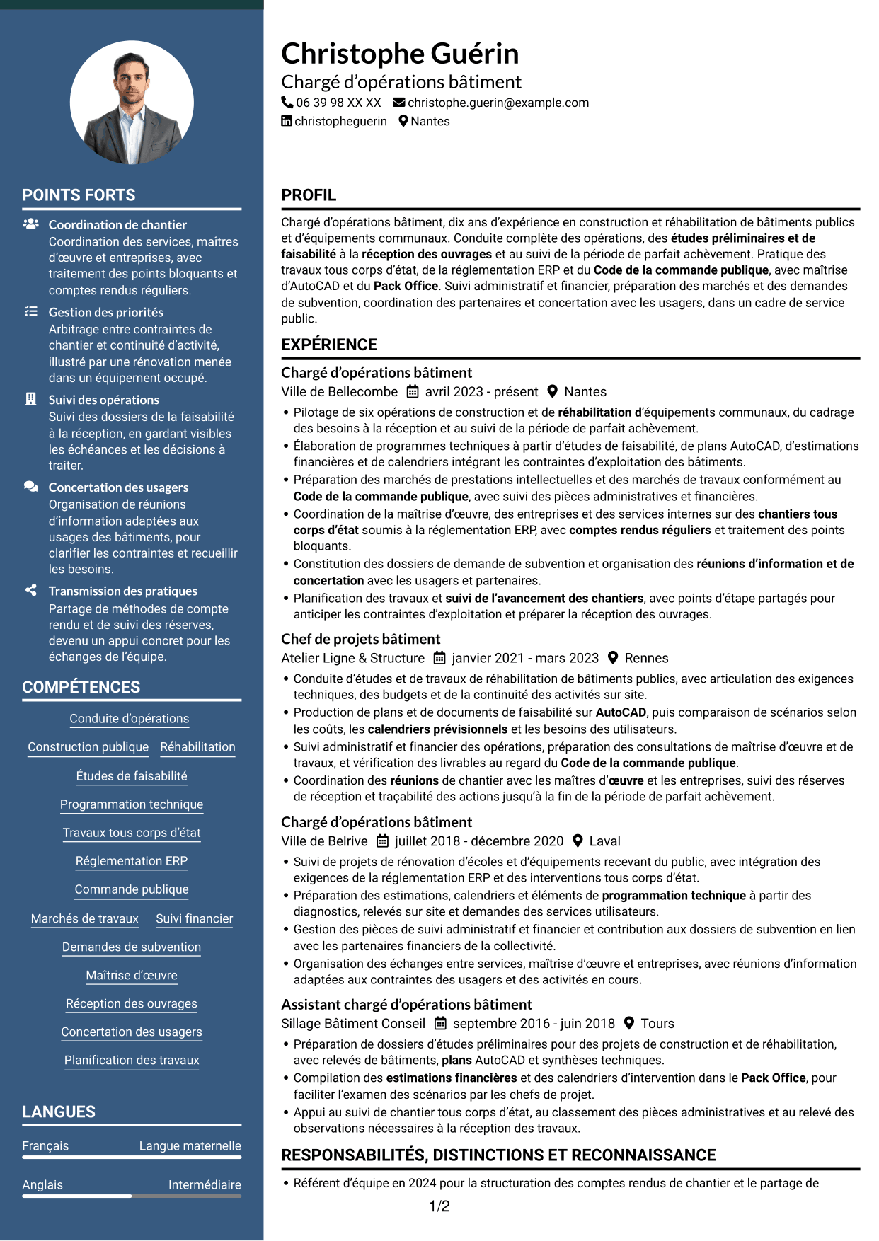 CV Élégant (format à colonne latérale colorée avec photo) : Chargé d’opérations bâtiment - Construction et réhabilitation, page 1