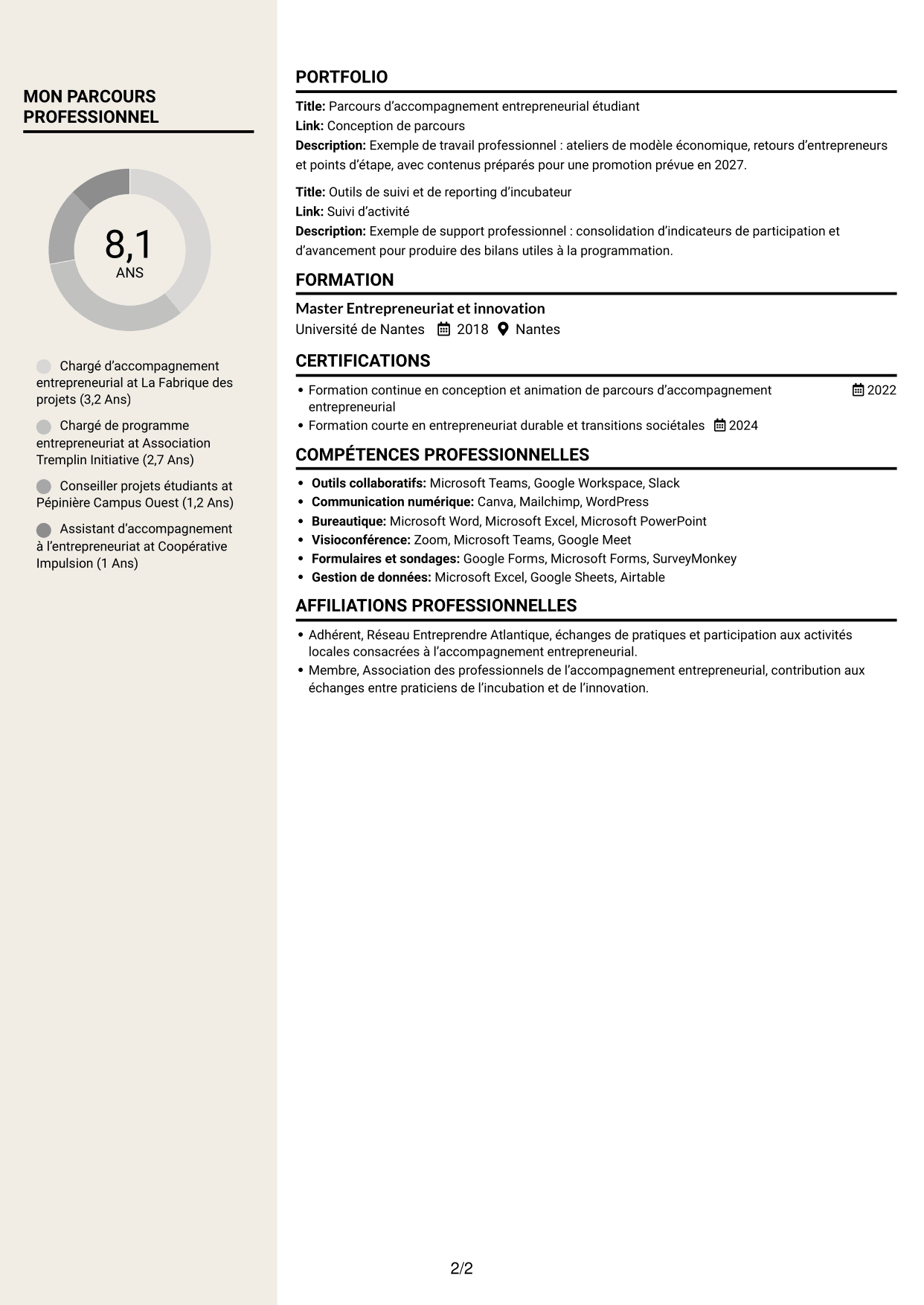 CV Fonceur (format à deux colonnes avec en-tête centré sans photo) : Chargé d'accompagnement de l'entrepreneuriat, page 2