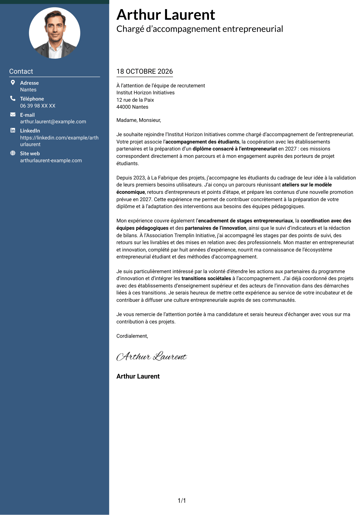 Lettre de motivation Élégant (format à colonne latérale colorée avec photo) : Chargé d'accompagnement de l'entrepreneuriat, page 1