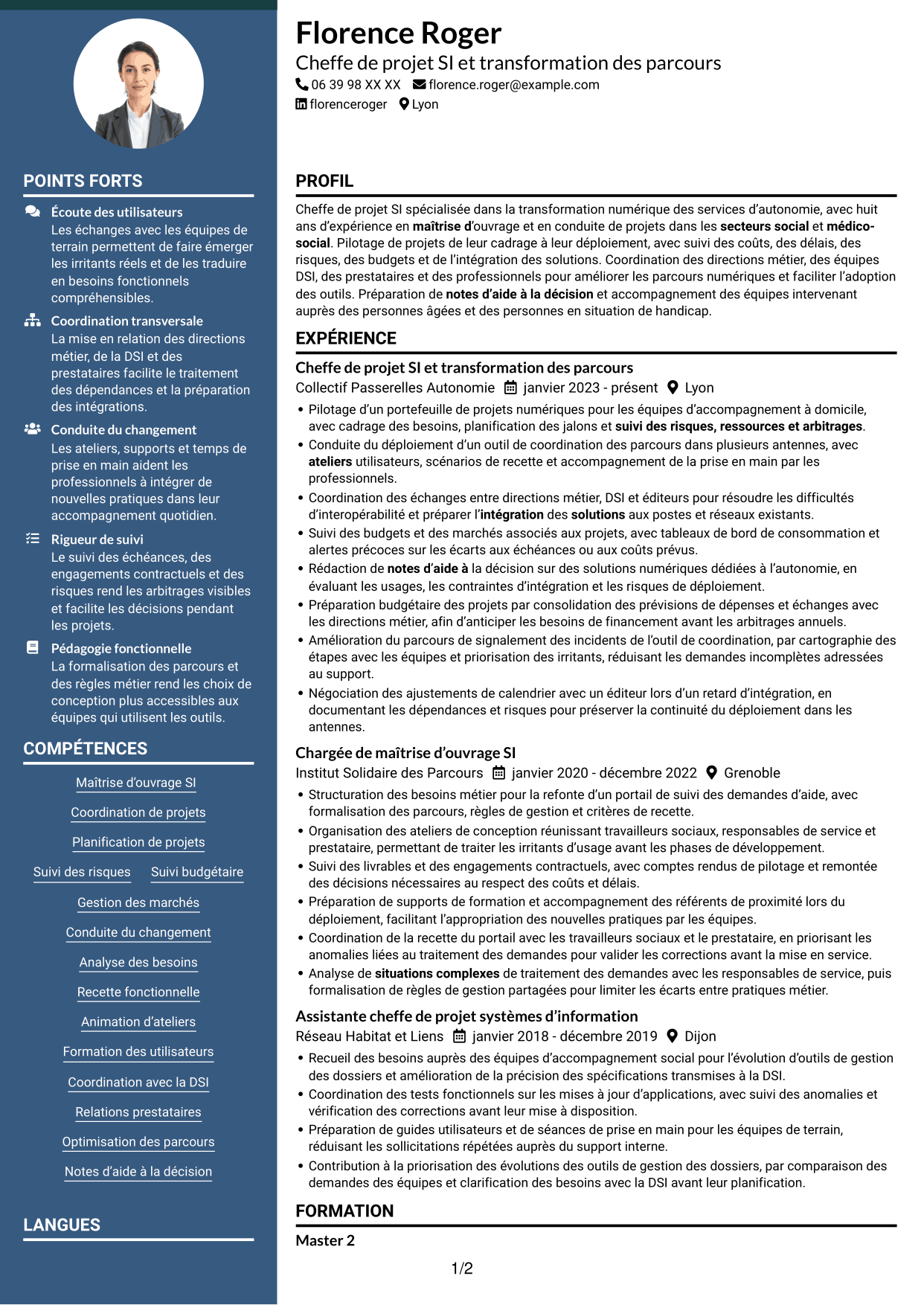 CV Élégant (format à colonne latérale colorée avec photo) : Chargé de mission développement SI et projets innovants, page 1