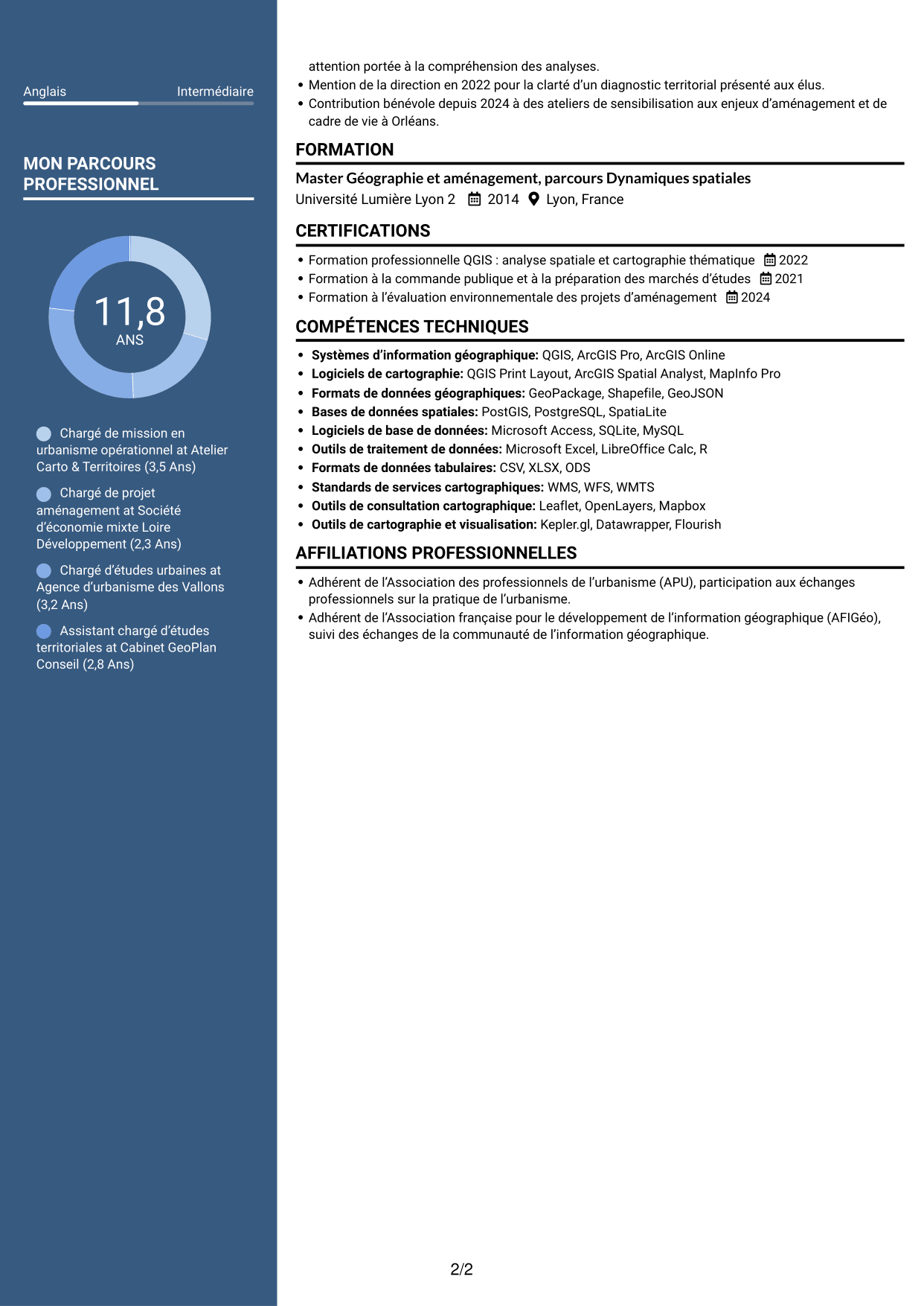 CV Élégant (format à colonne latérale colorée avec photo) : Chargé de mission en urbanisme opérationnel, page 2