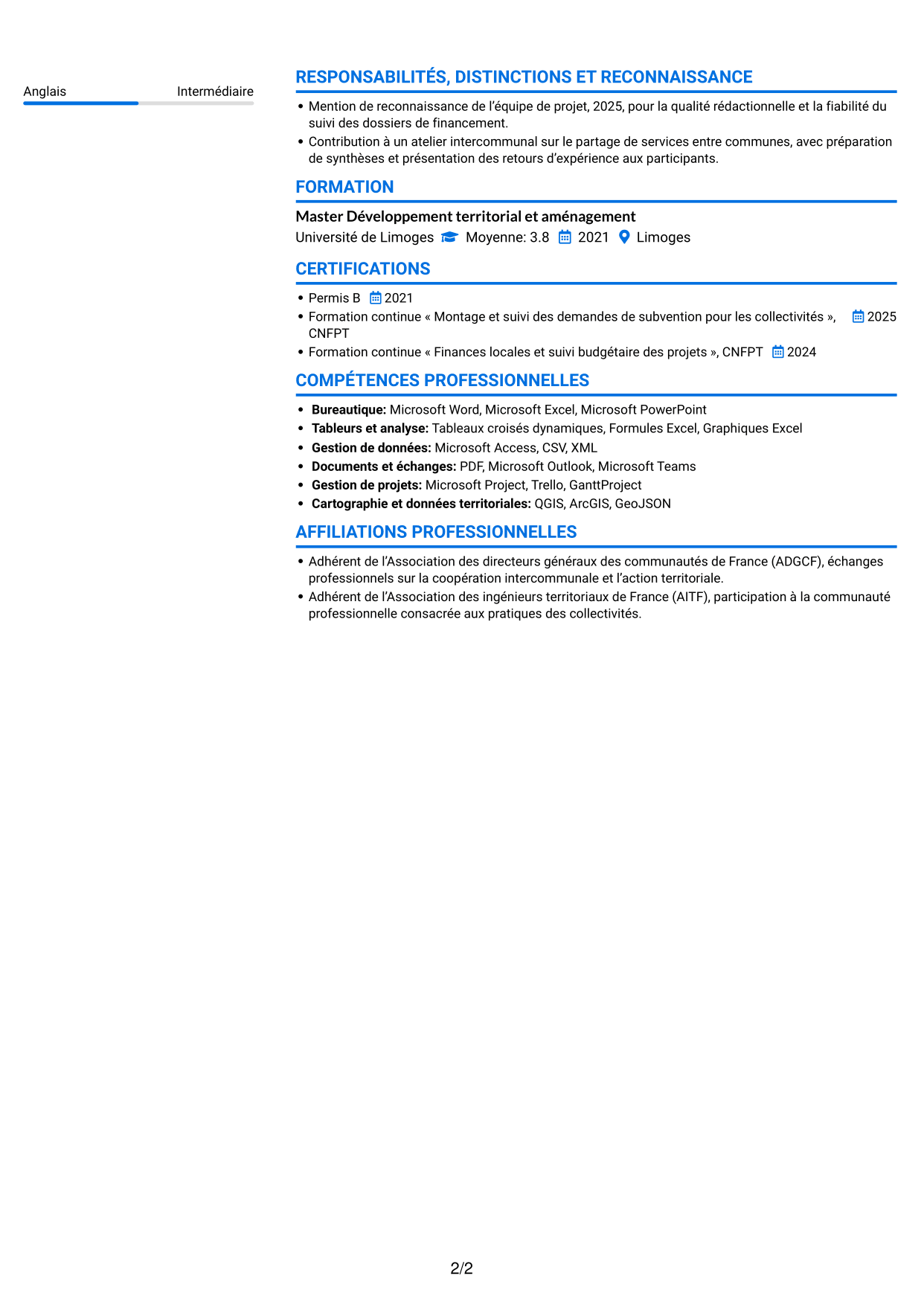 CV Audacieux (format à deux colonnes avec accents colorés et photo) : Chargé de mission - Ingénierie territoriale, page 2