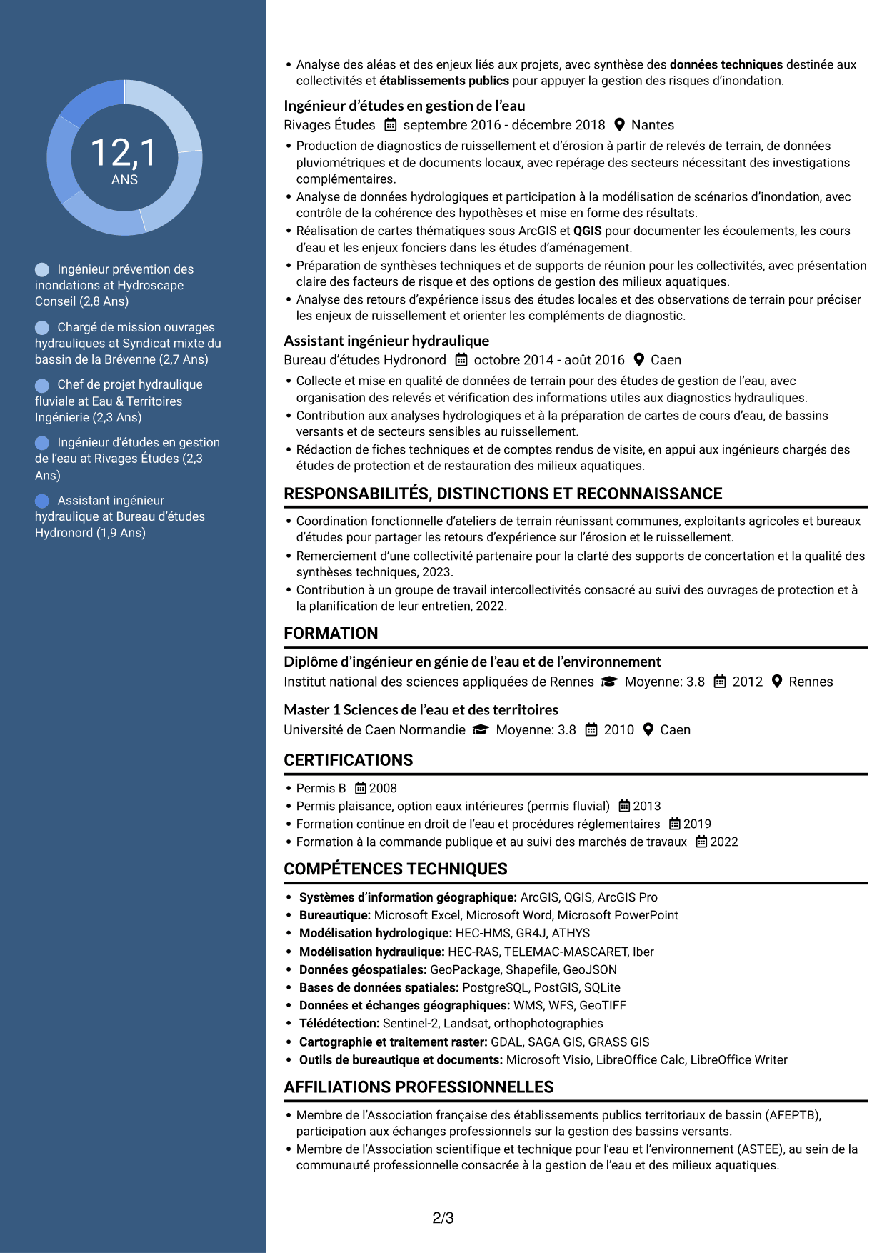 CV Élégant (format à colonne latérale colorée avec photo) : Chargé de mission prévention des inondations - Ruissellement rural, page 2