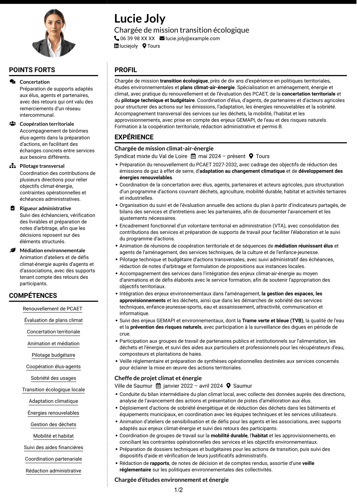 CV Moderne (format à deux colonnes avec photo à gauche et séparateur) : Chargé de mission transition écologique, page 1