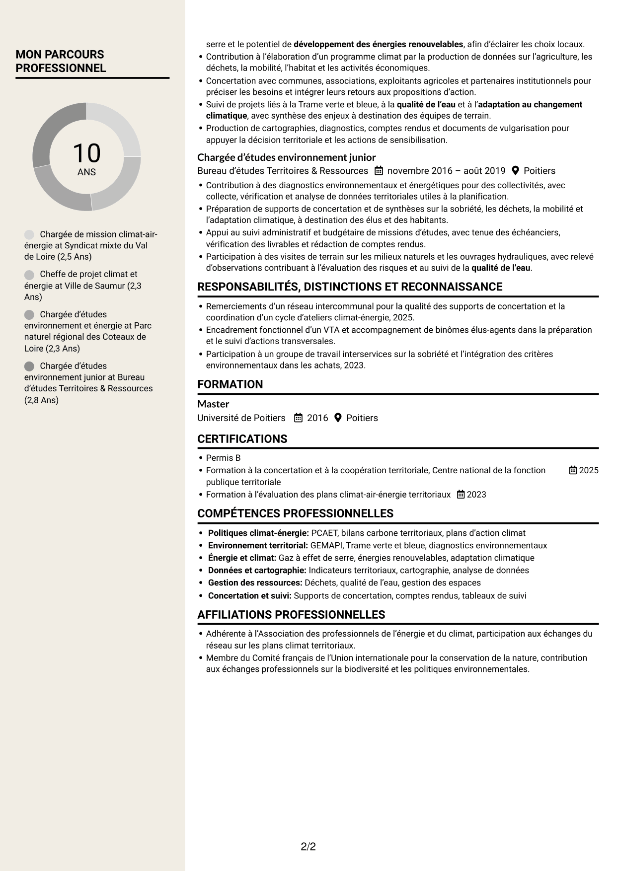 CV Fonceur (format à deux colonnes avec en-tête centré sans photo) : Chargé de mission transition écologique, page 2