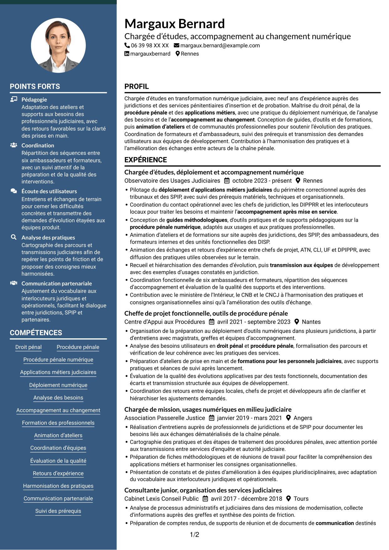CV Élégant (format à colonne latérale colorée avec photo) : Chargée d’études - Accompagnement au changement numérique, page 1