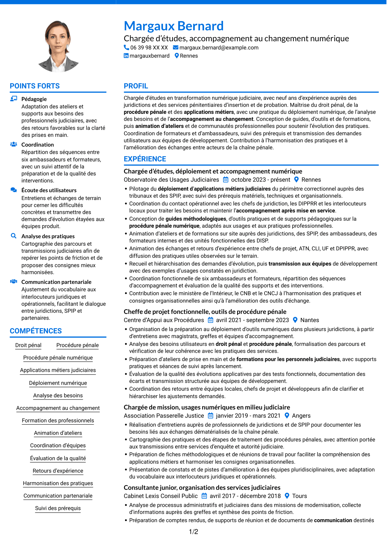 CV Audacieux (format à deux colonnes avec accents colorés et photo) : Chargée d’études - Accompagnement au changement numérique, page 1