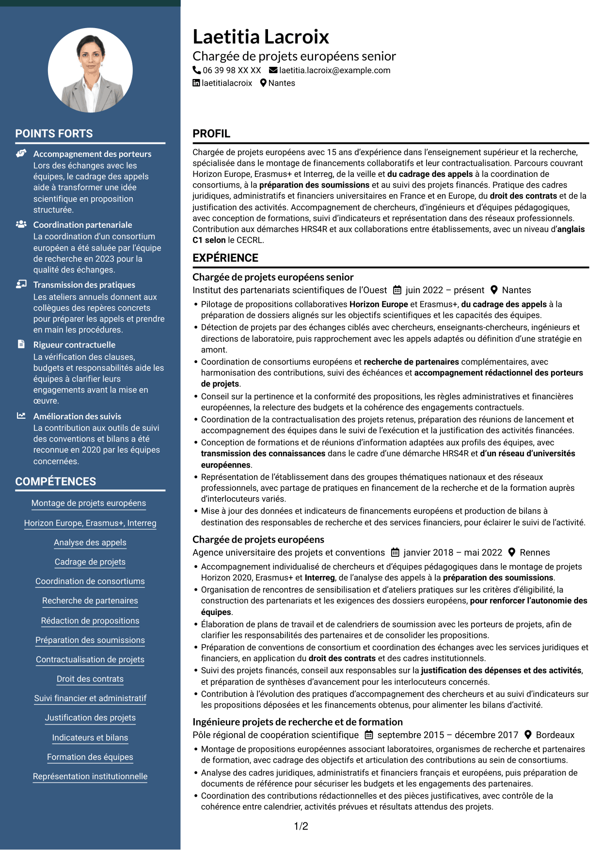 CV Élégant (format à colonne latérale colorée avec photo) : Chargée de projets européens - Financements collaboratifs, page 1