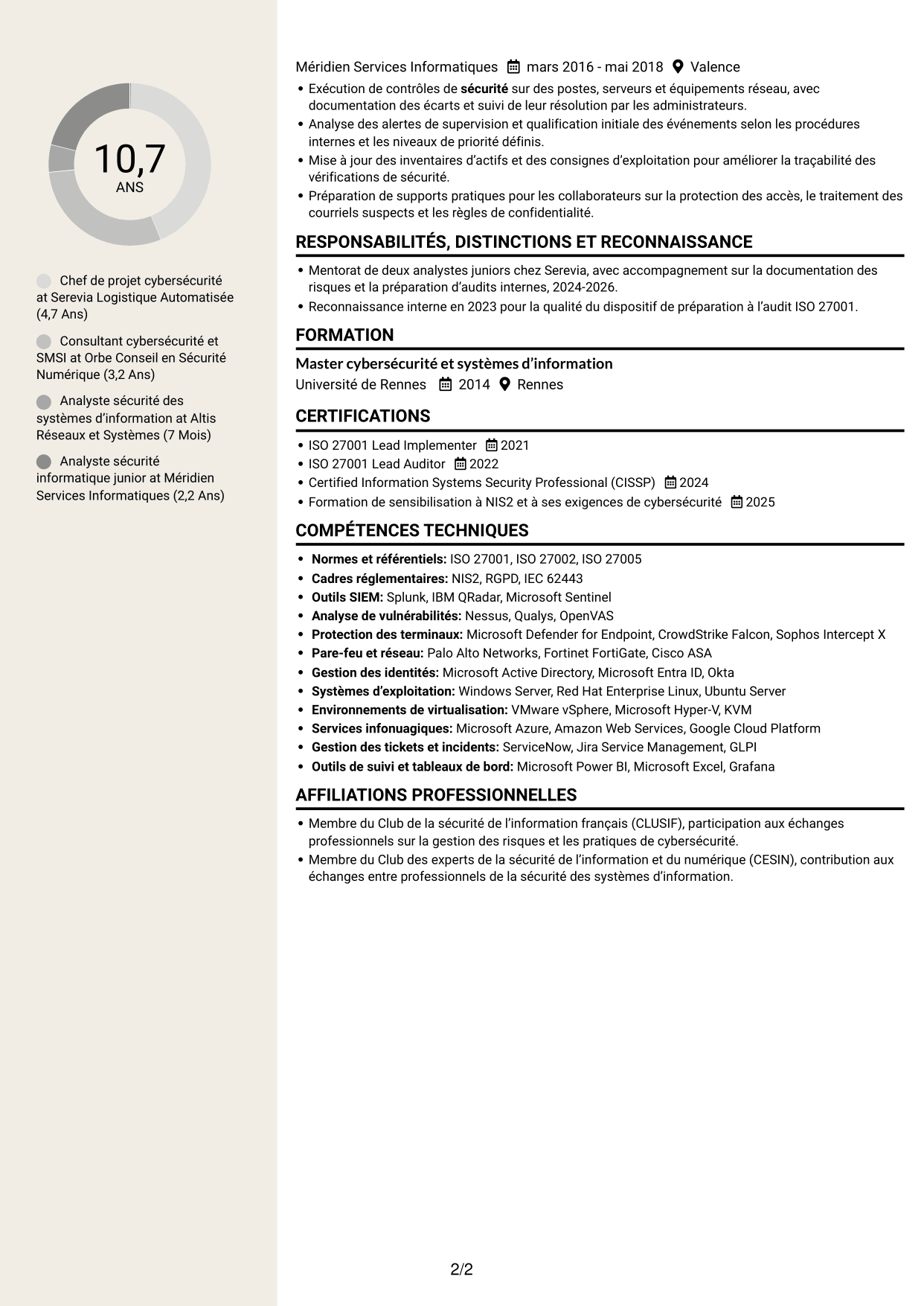 CV Fonceur (format à deux colonnes avec en-tête centré sans photo) : Chef de projet cybersécurité - Gouvernance ISO 27001, page 2