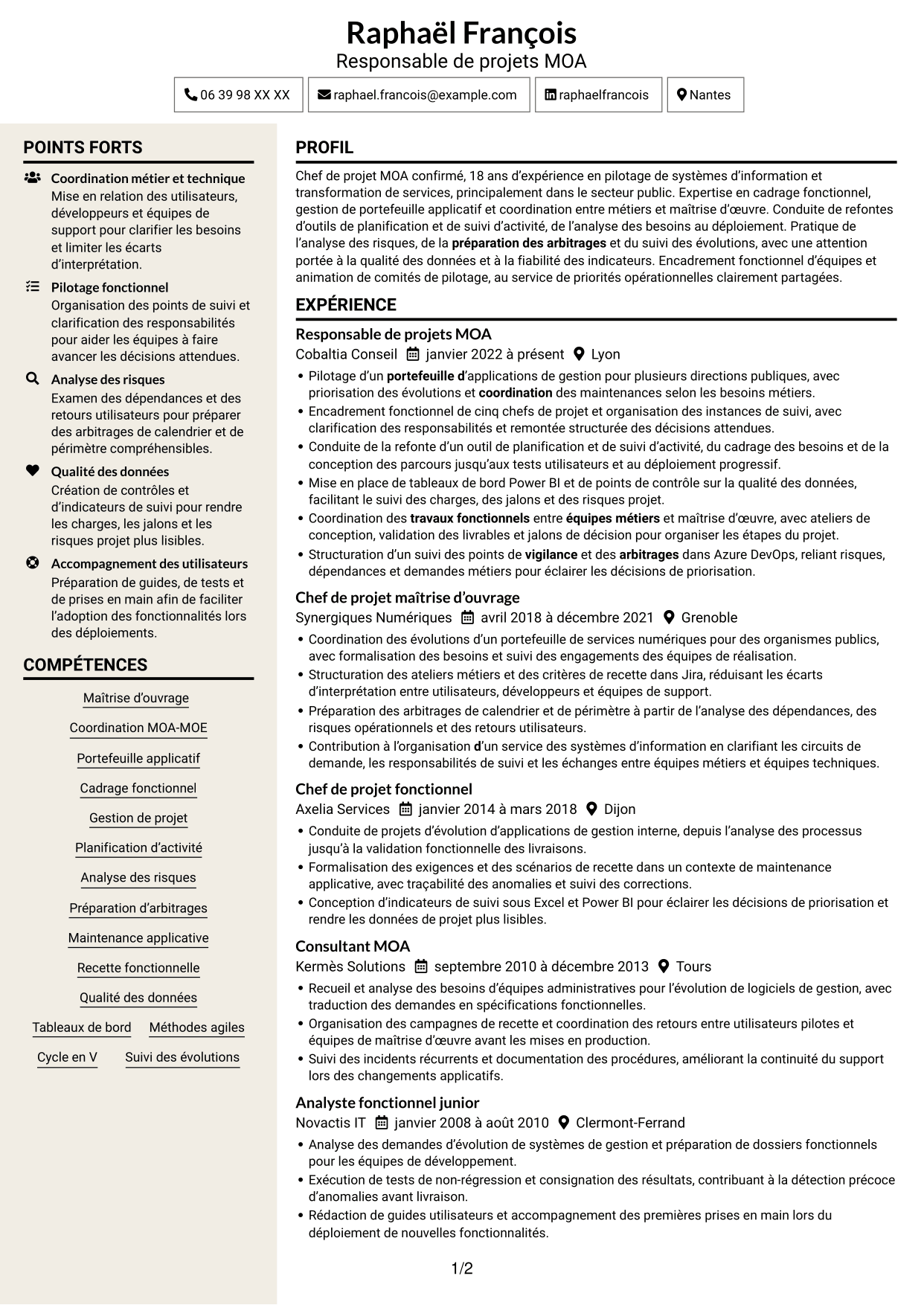 CV Fonceur (format à deux colonnes avec en-tête centré sans photo) : Chef de projet MOA - Appui data, page 1